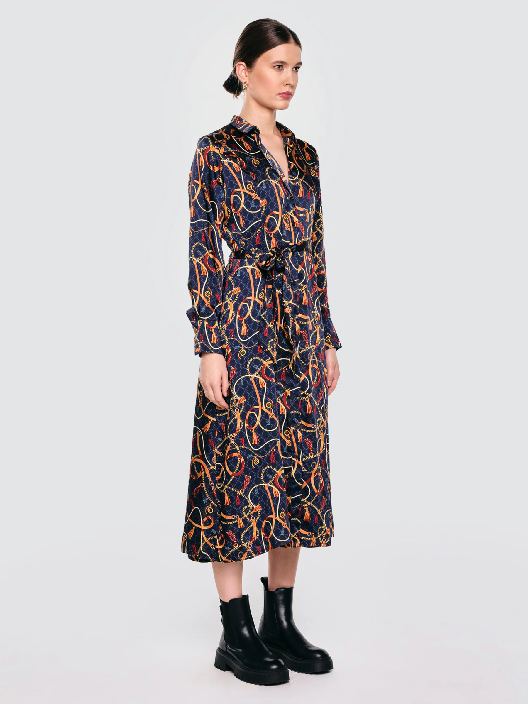 Sukienka damska midi koszulowa z nadrukiem granatowa Umi 403