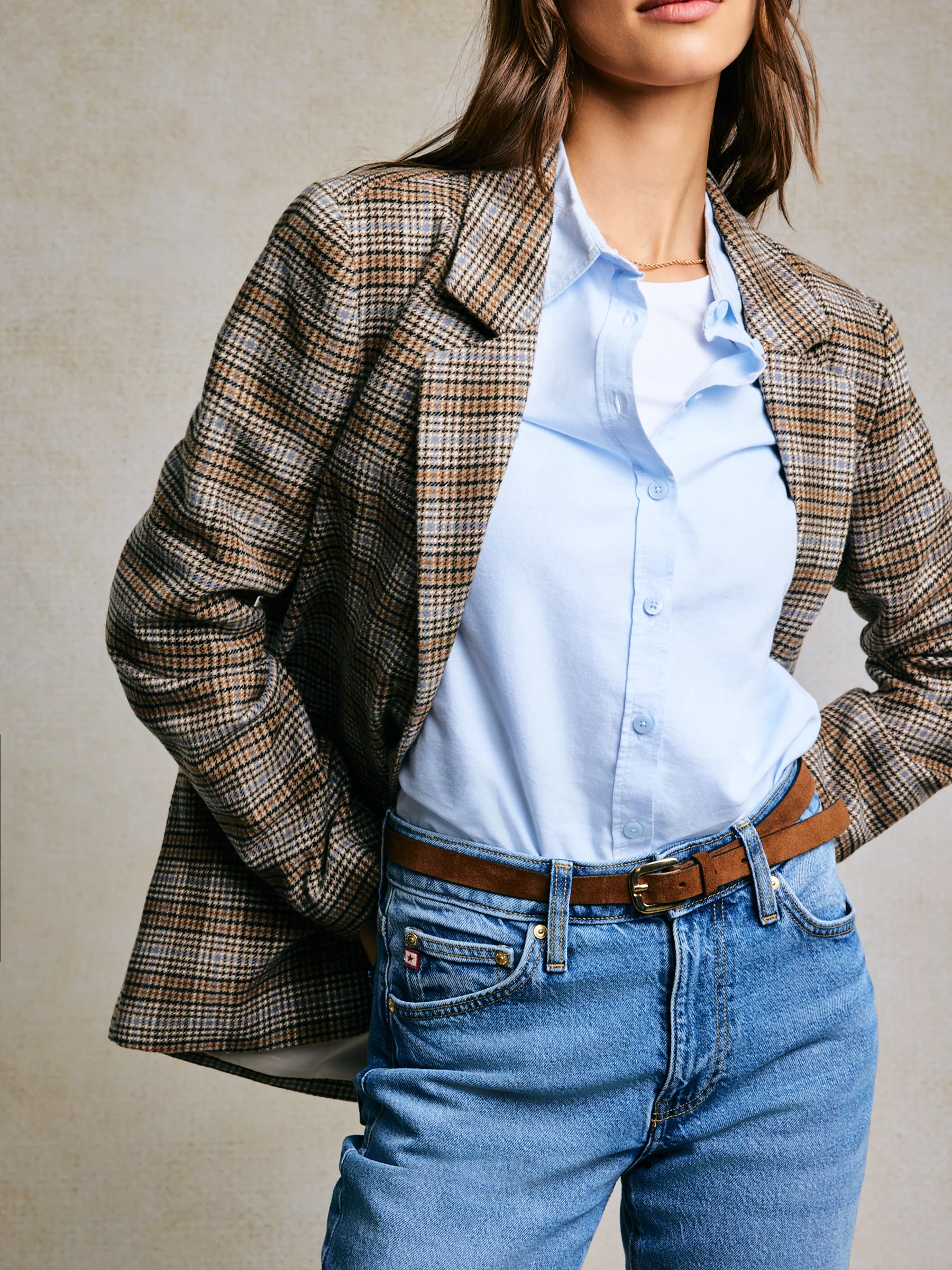 Pasek damski skórzany ze złotą klamrą brązowy Hada 803