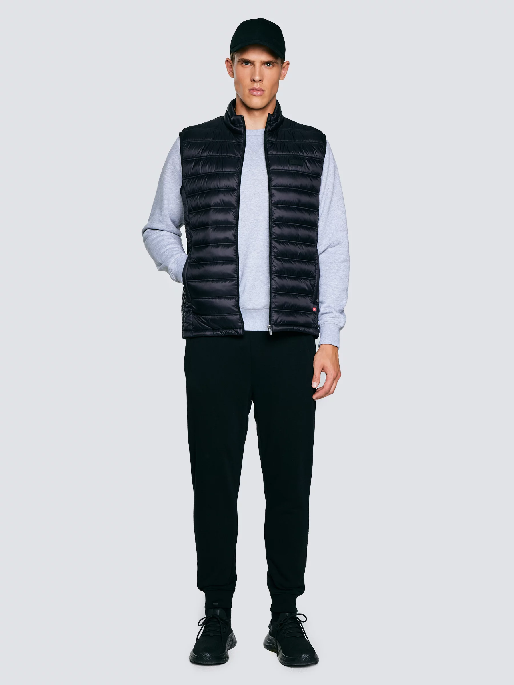 Kamizelka męska pikowana czarna Jaxoon 906