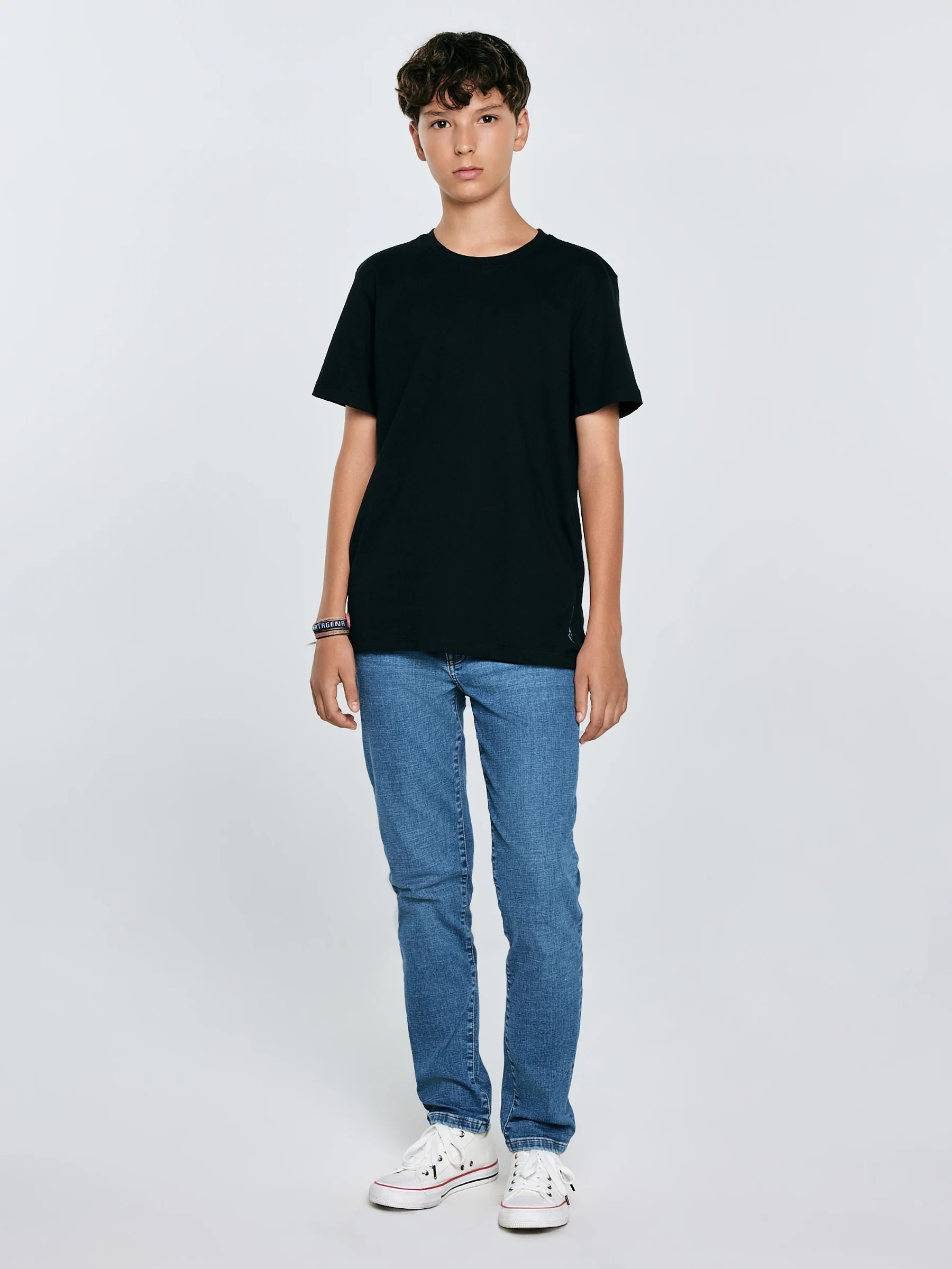 Koszulka chłopięca z krótkim rękawem czarna Basser 906