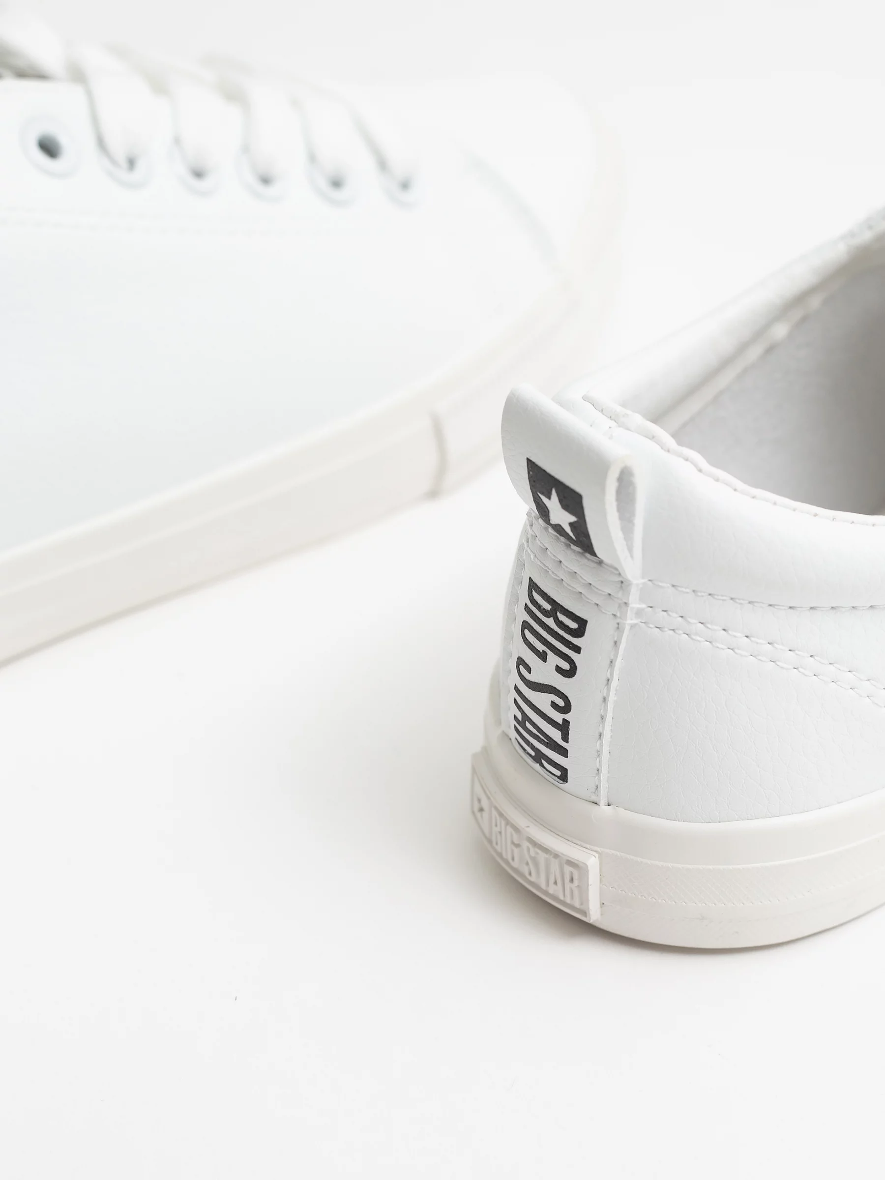 Trampki damskie białe JJ274311 101