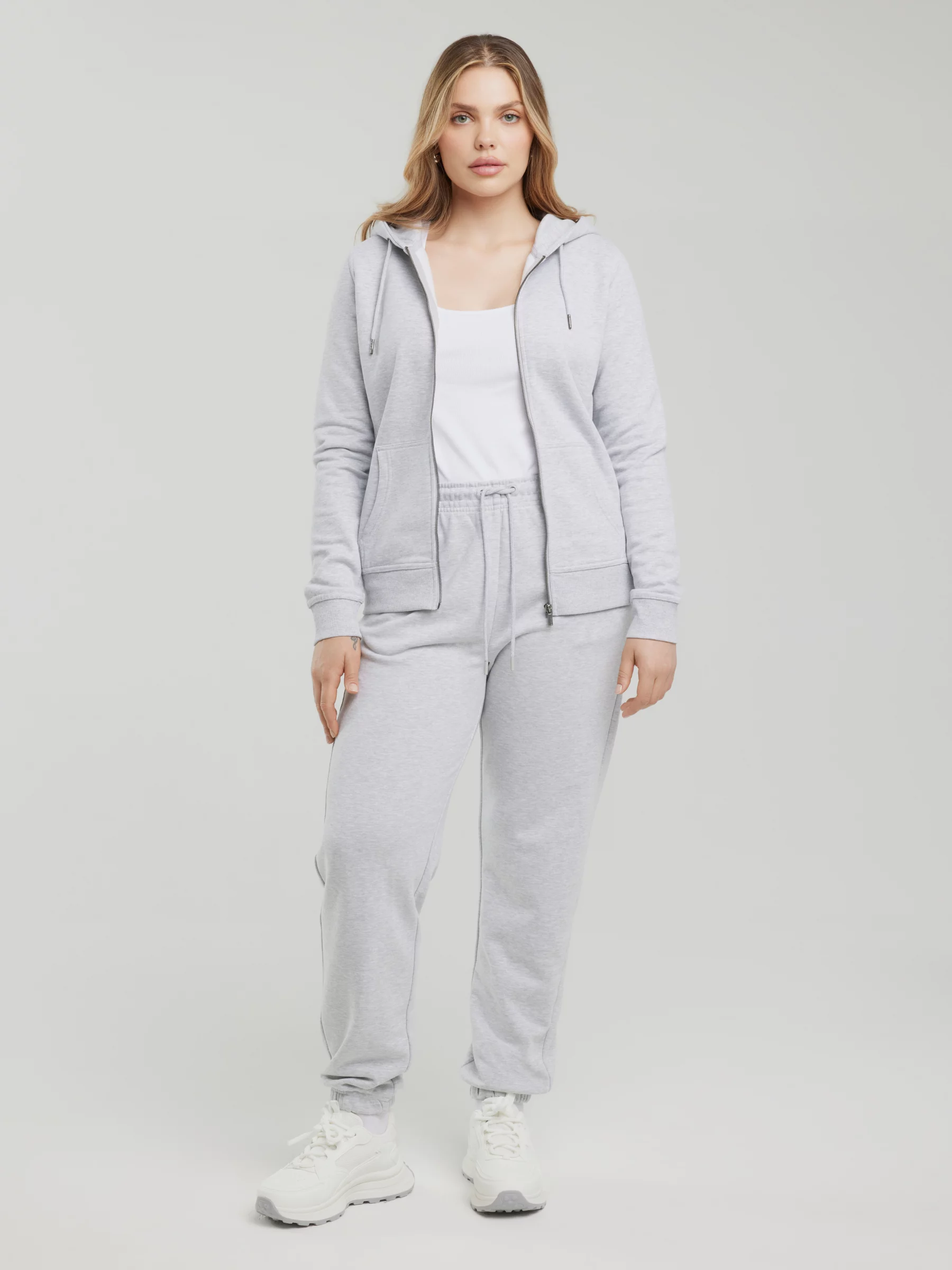 Spodnie damskie dresowe szare Yeva 901