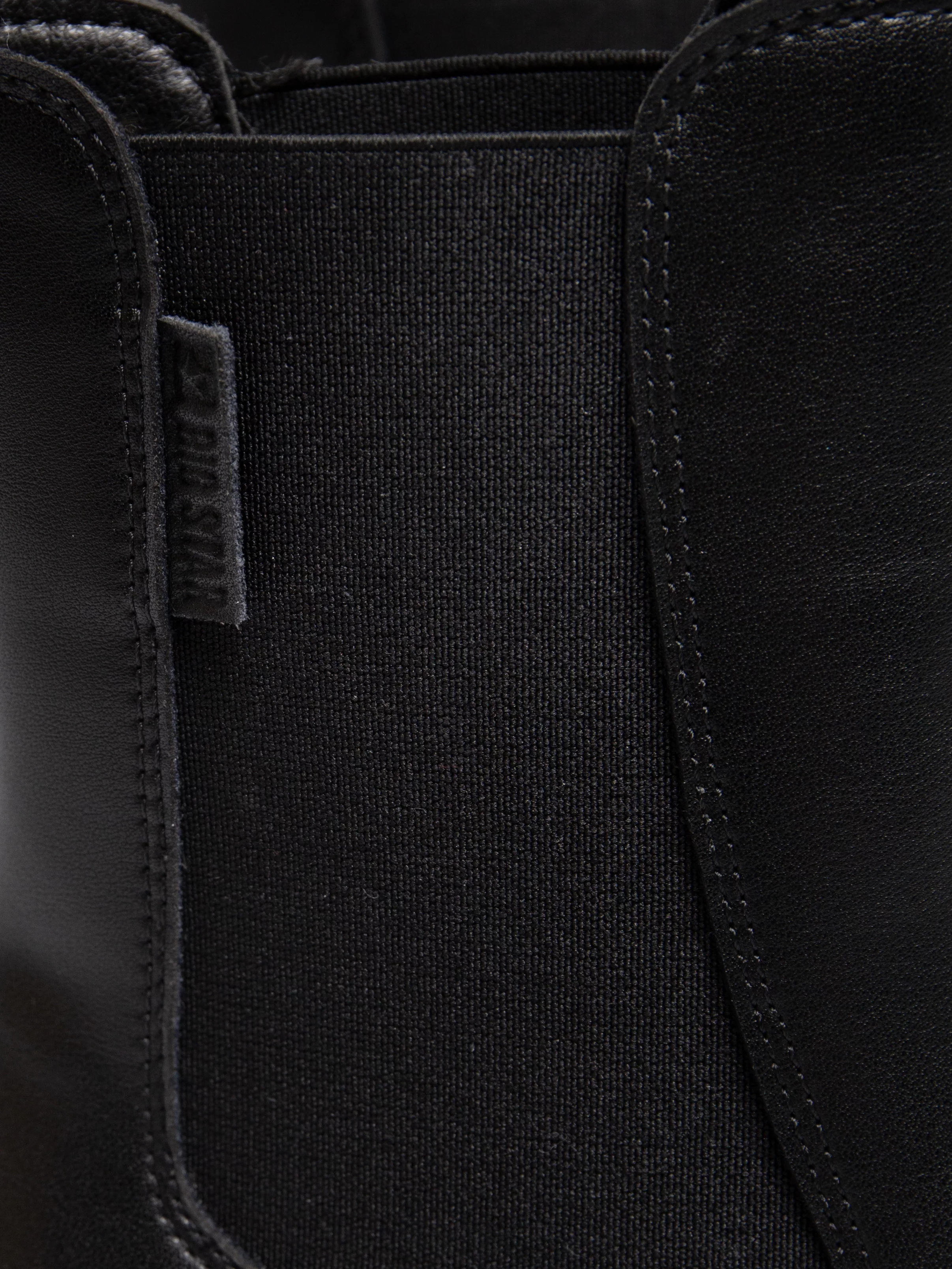 Botki damskie ze skóry naturalnej czarne SS274314 906