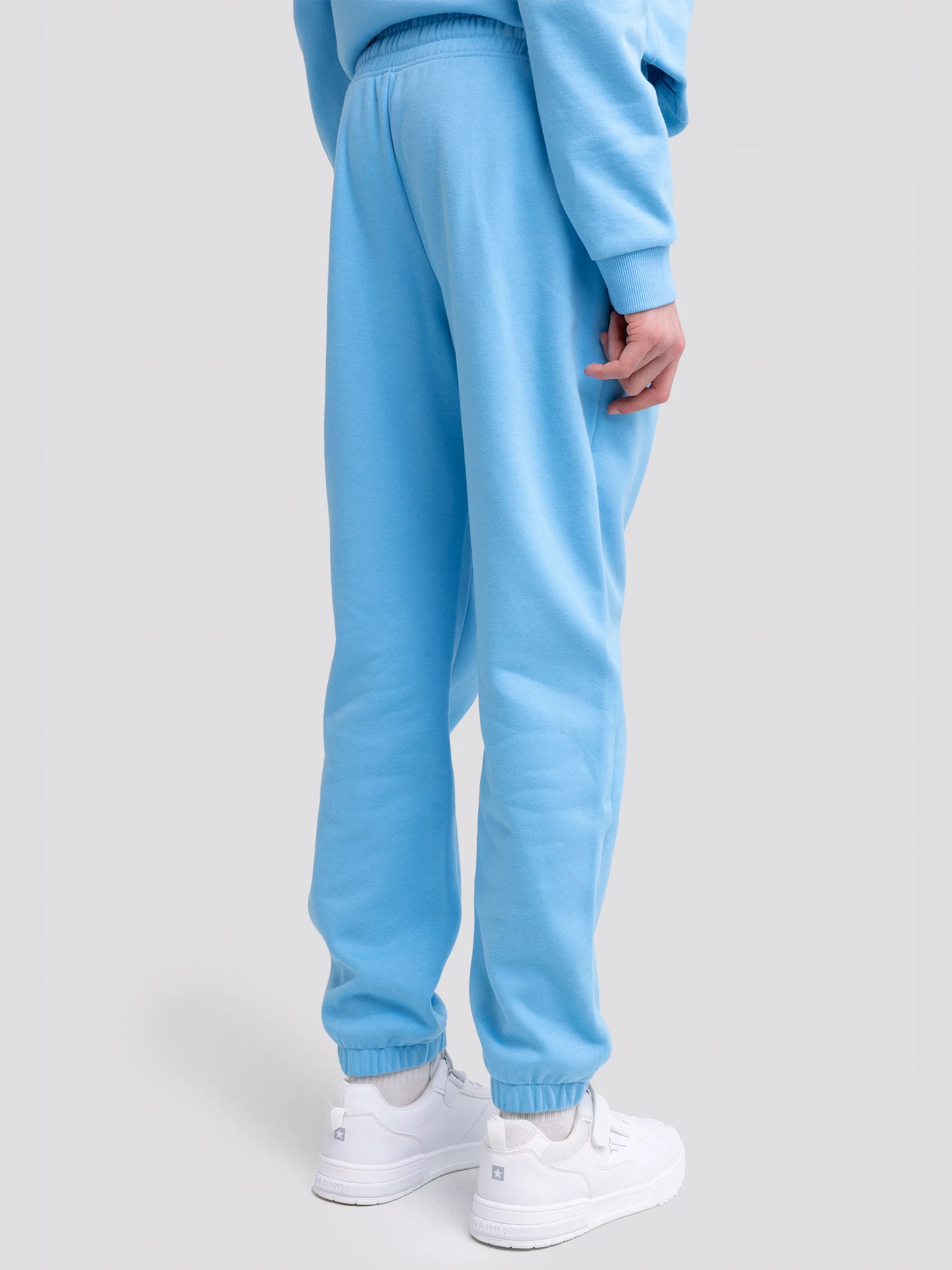 Spodnie chłopięce dresowe niebieskie Midasp 401