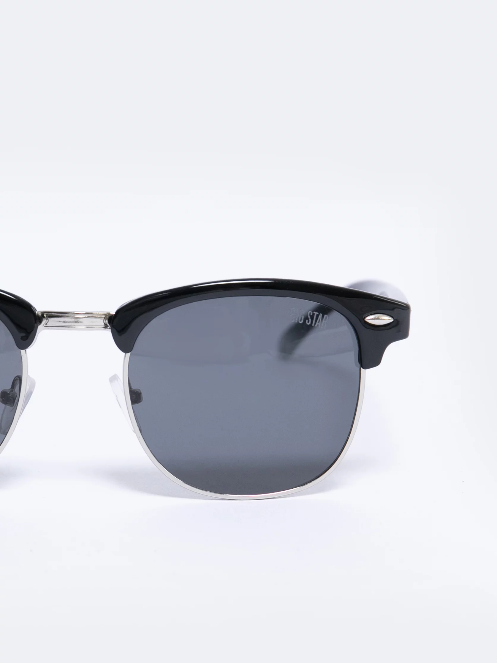 Okulary przeciwsłoneczne czarne Kolen 906