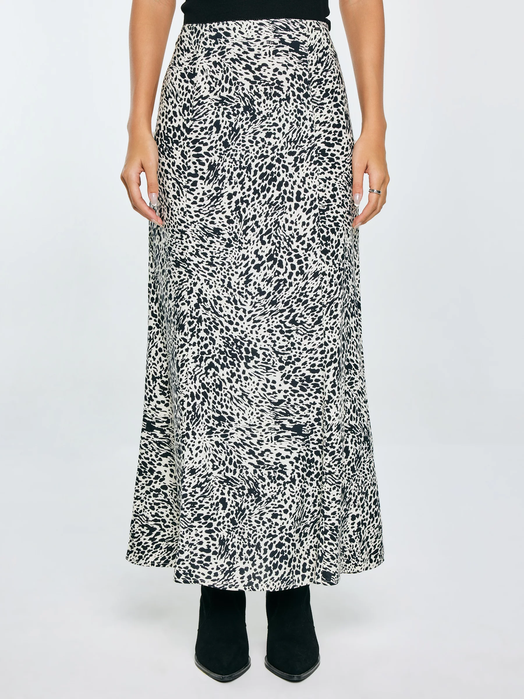 Spódnica damska midi z wiskozy z nadrukiem czarno-kremowa Arcelia 906