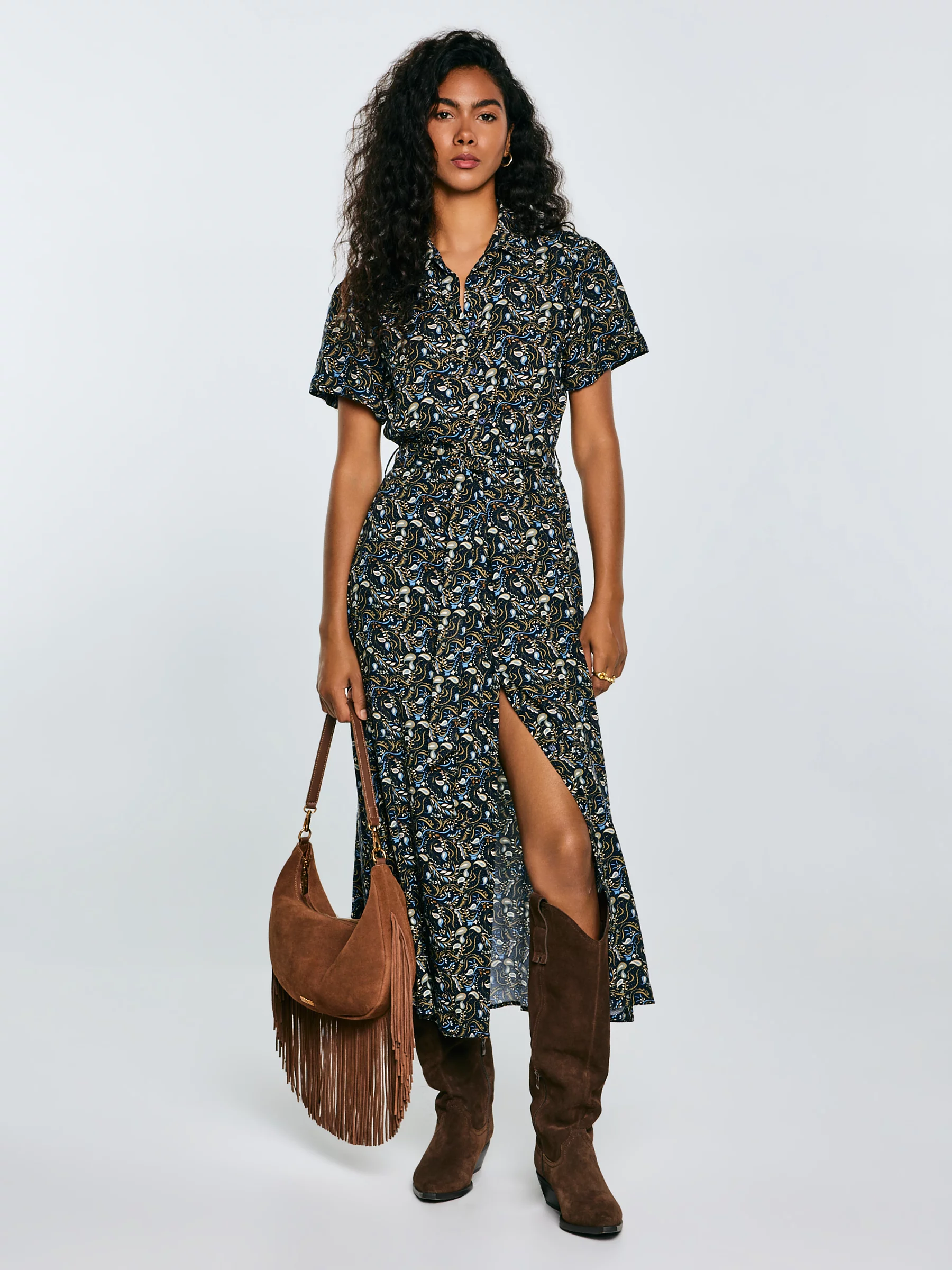 Sukienka damska midi z wiskozy z nadrukiem granatowa Nahai 403