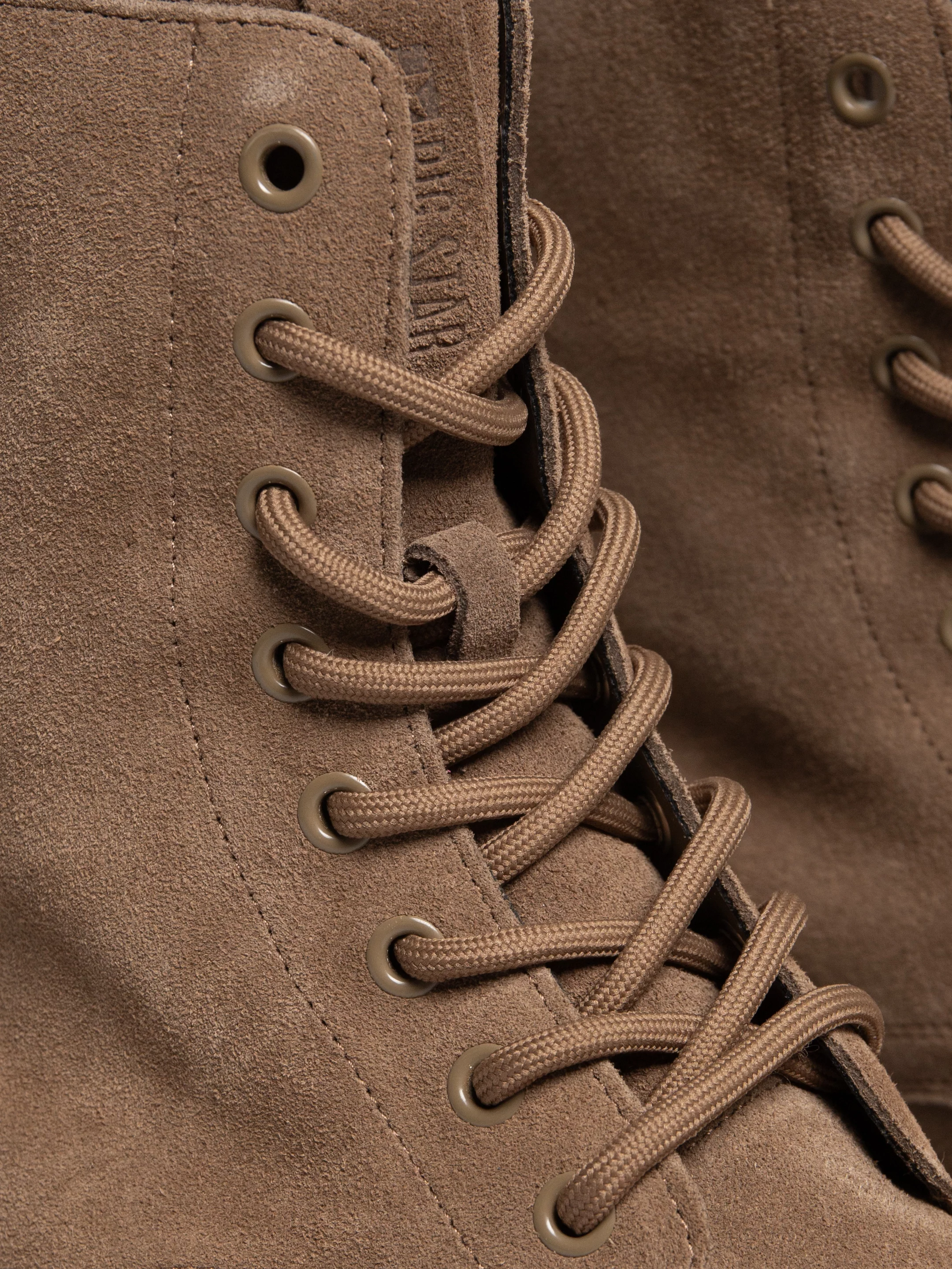 Trapery damskie ze skóry naturalnej zamszowej brązowe OO274A188 803