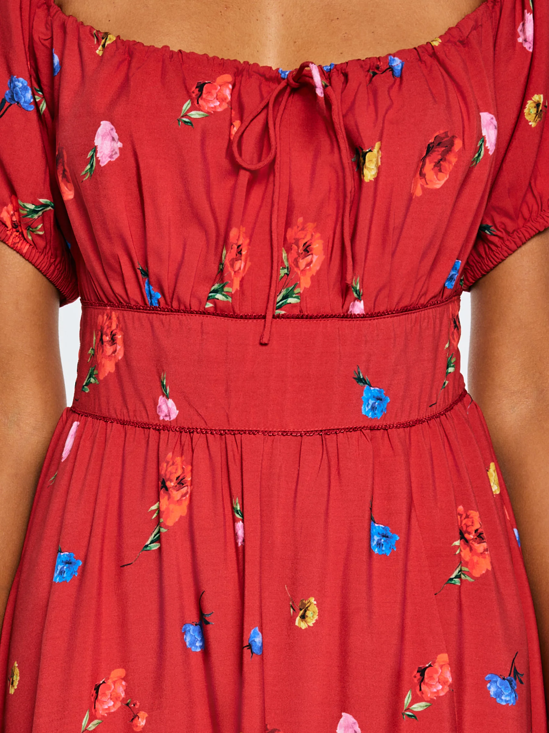 Sukienka damska midi z motywem kwiatowym czerwona Roksi 603