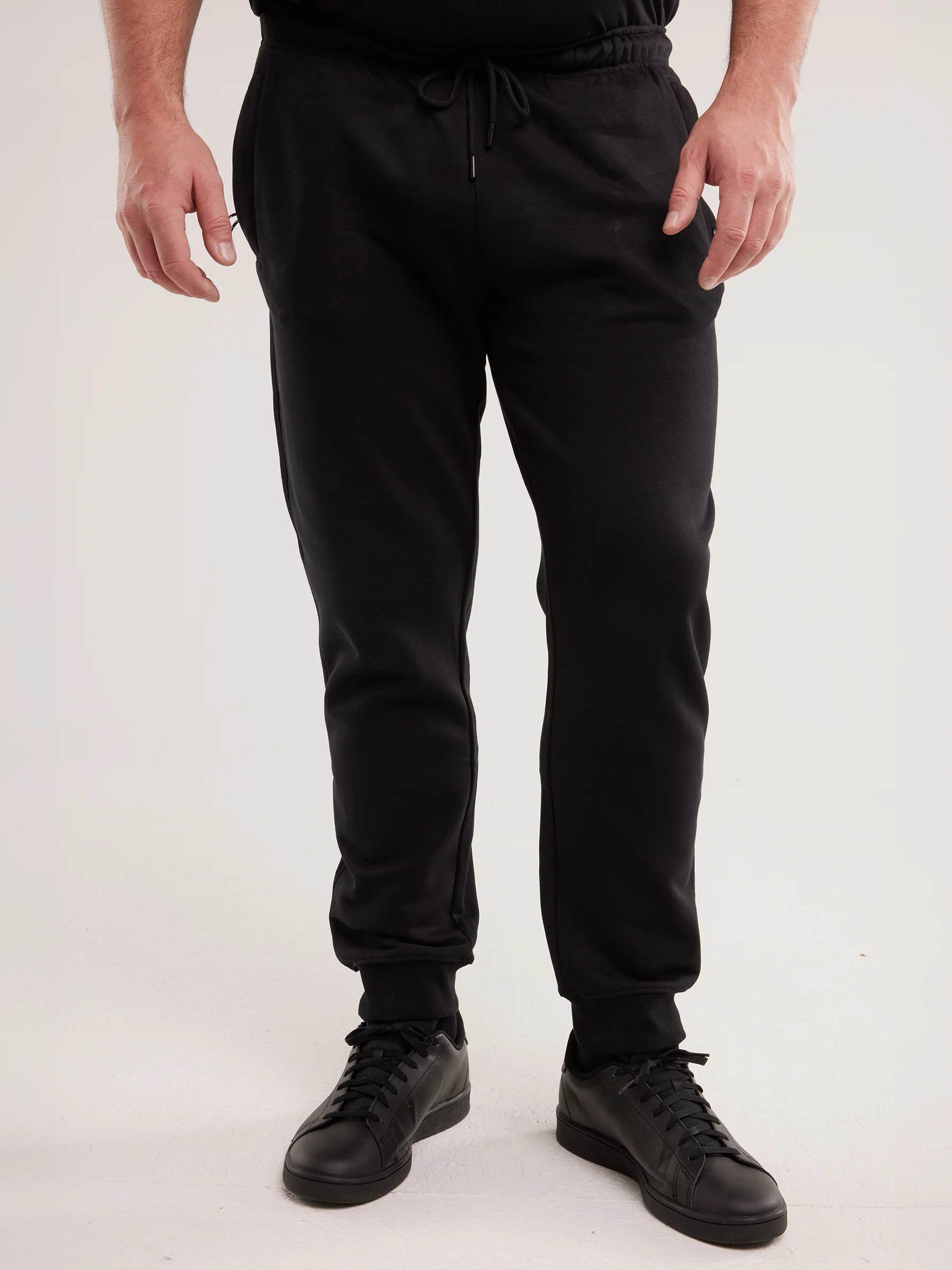 Spodnie męskie dresowe czarne Pylyp 906