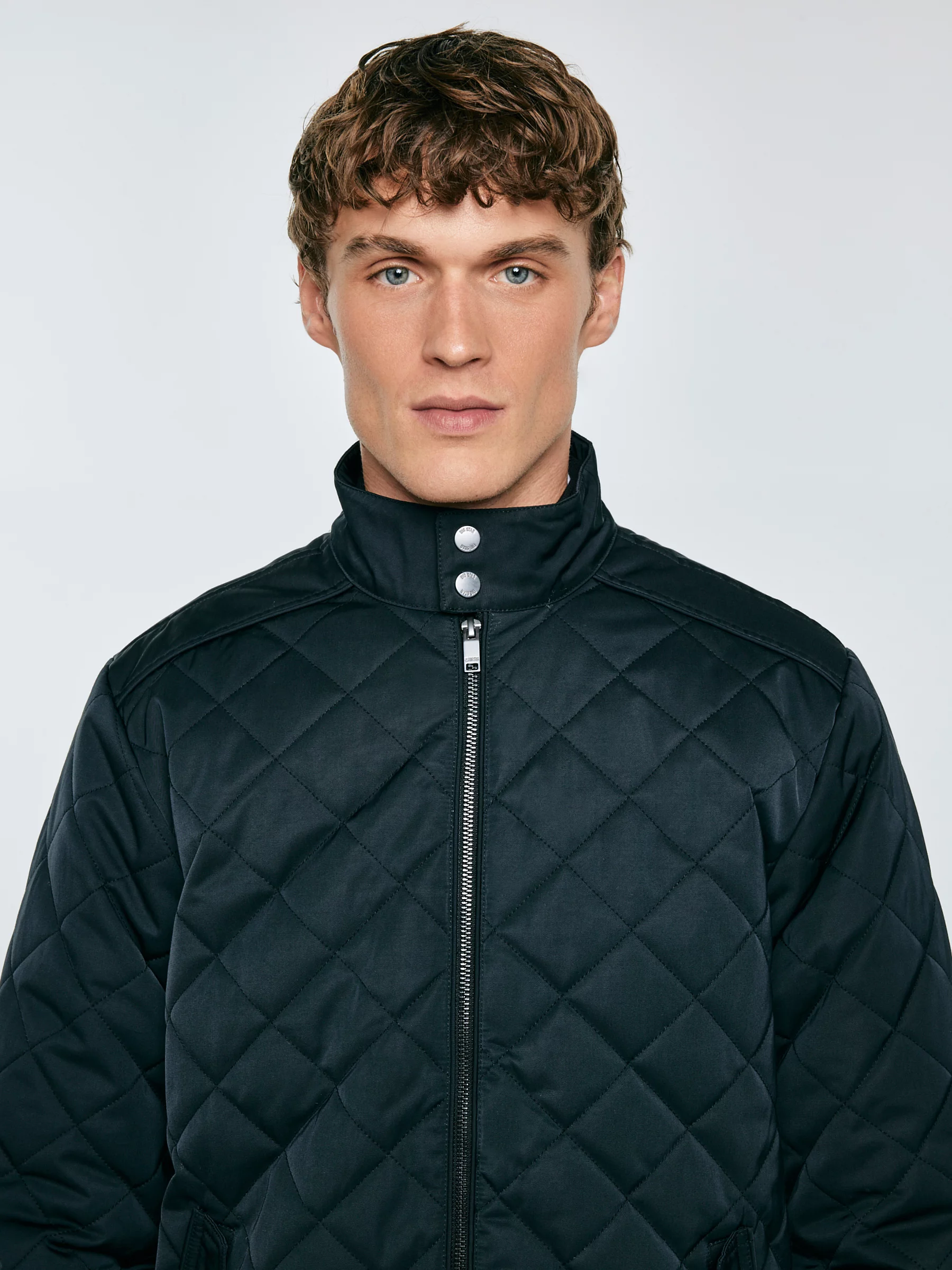 Kurtka męska ze stójką pikowana czarna Edmont 906