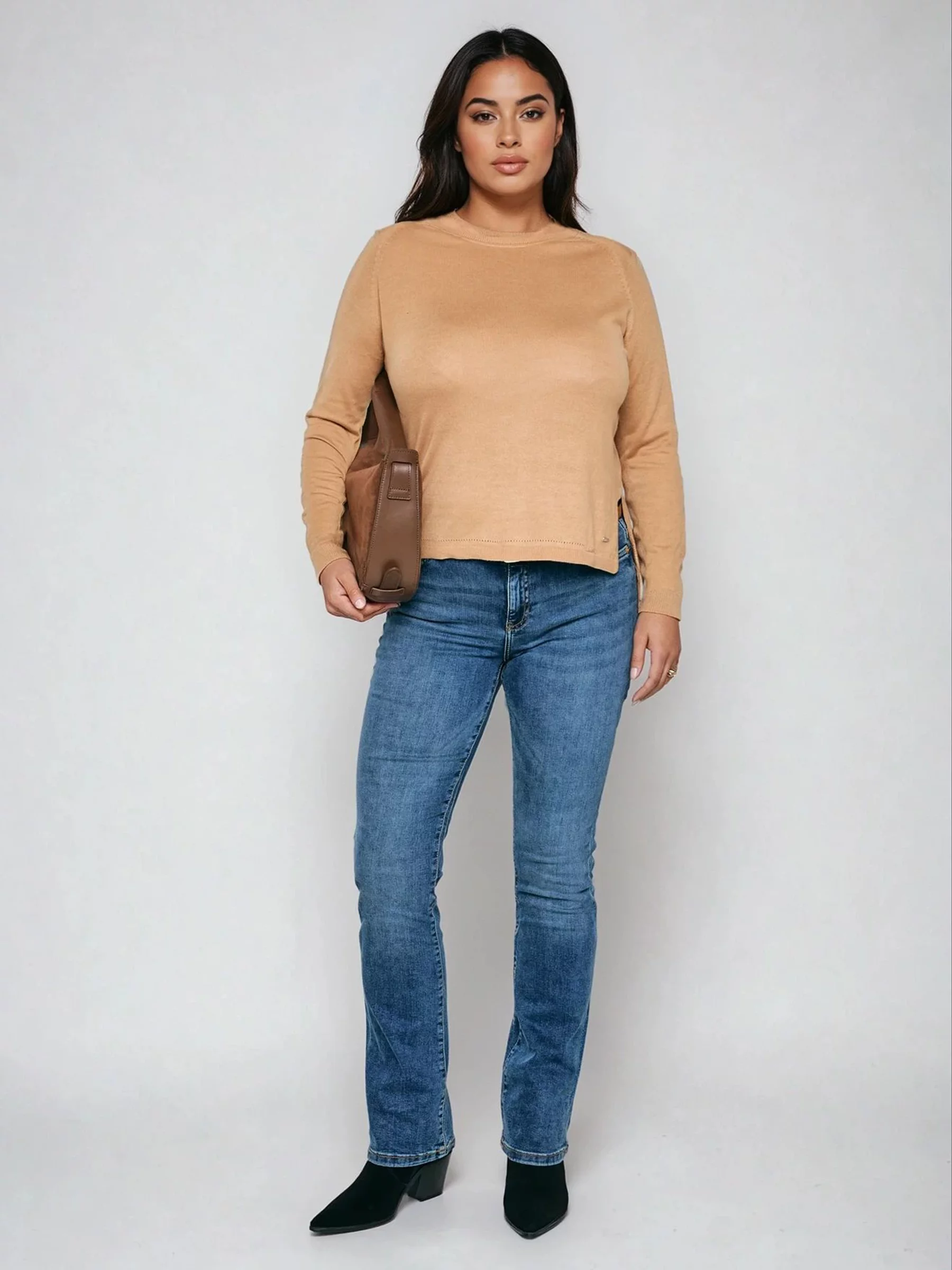 Sweter damski z wiskozy brązowy Airin 802