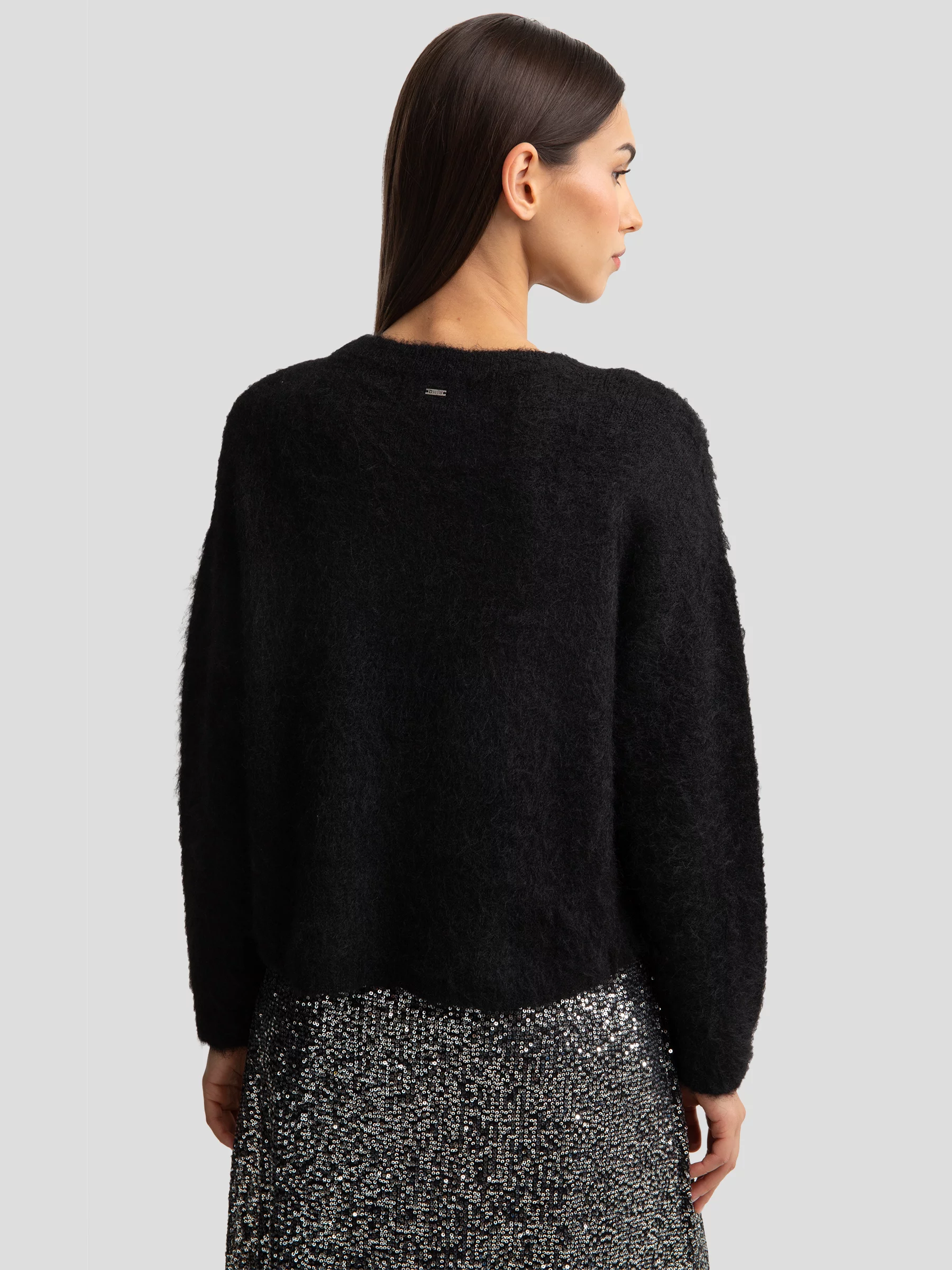 Sweter damski z dodatkiem wełny z aplikacją czarny Starlia 906