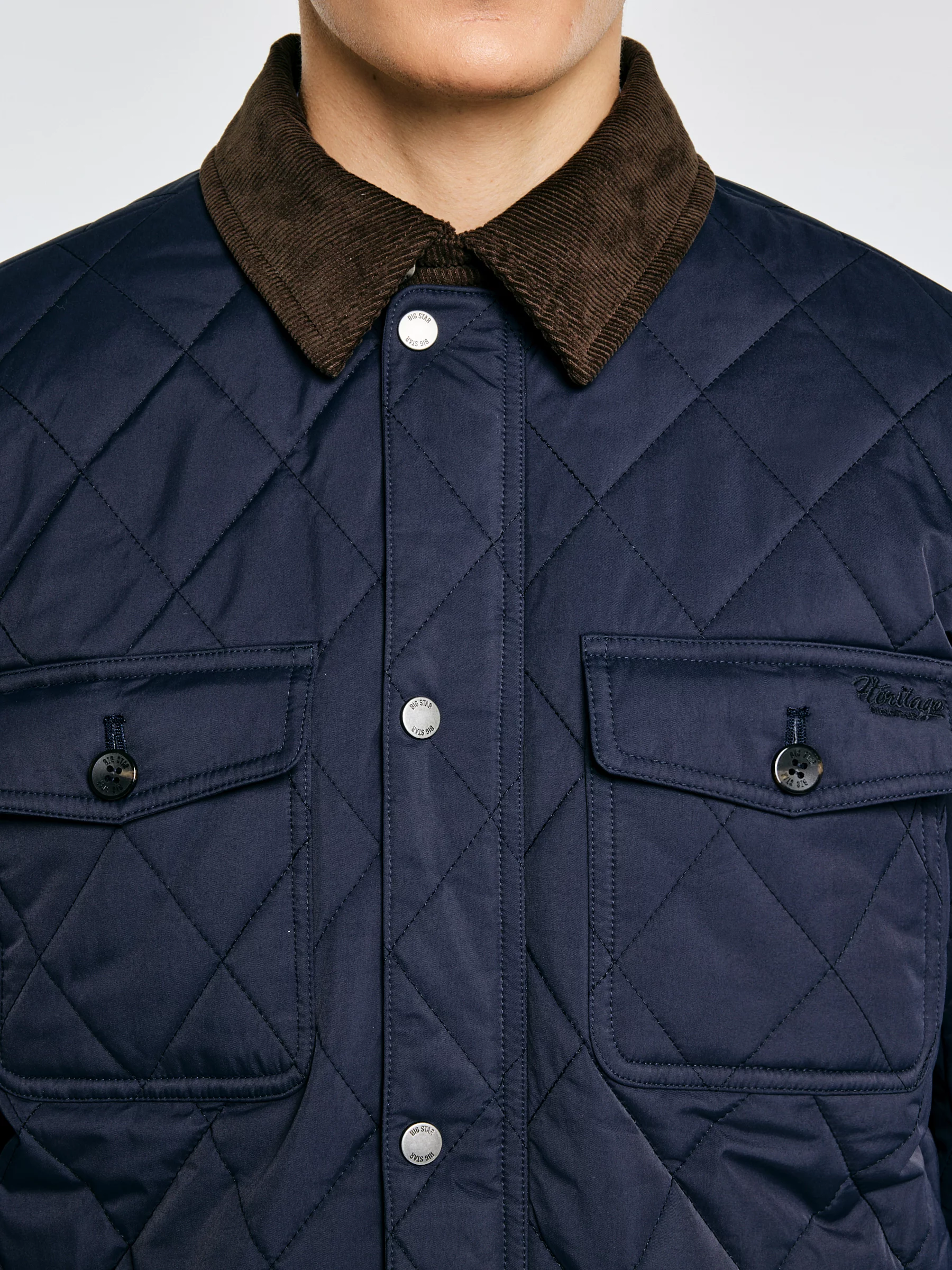 Kurtka męska pikowana ze sztruksowym kołnierzem granatowa Antwan 403