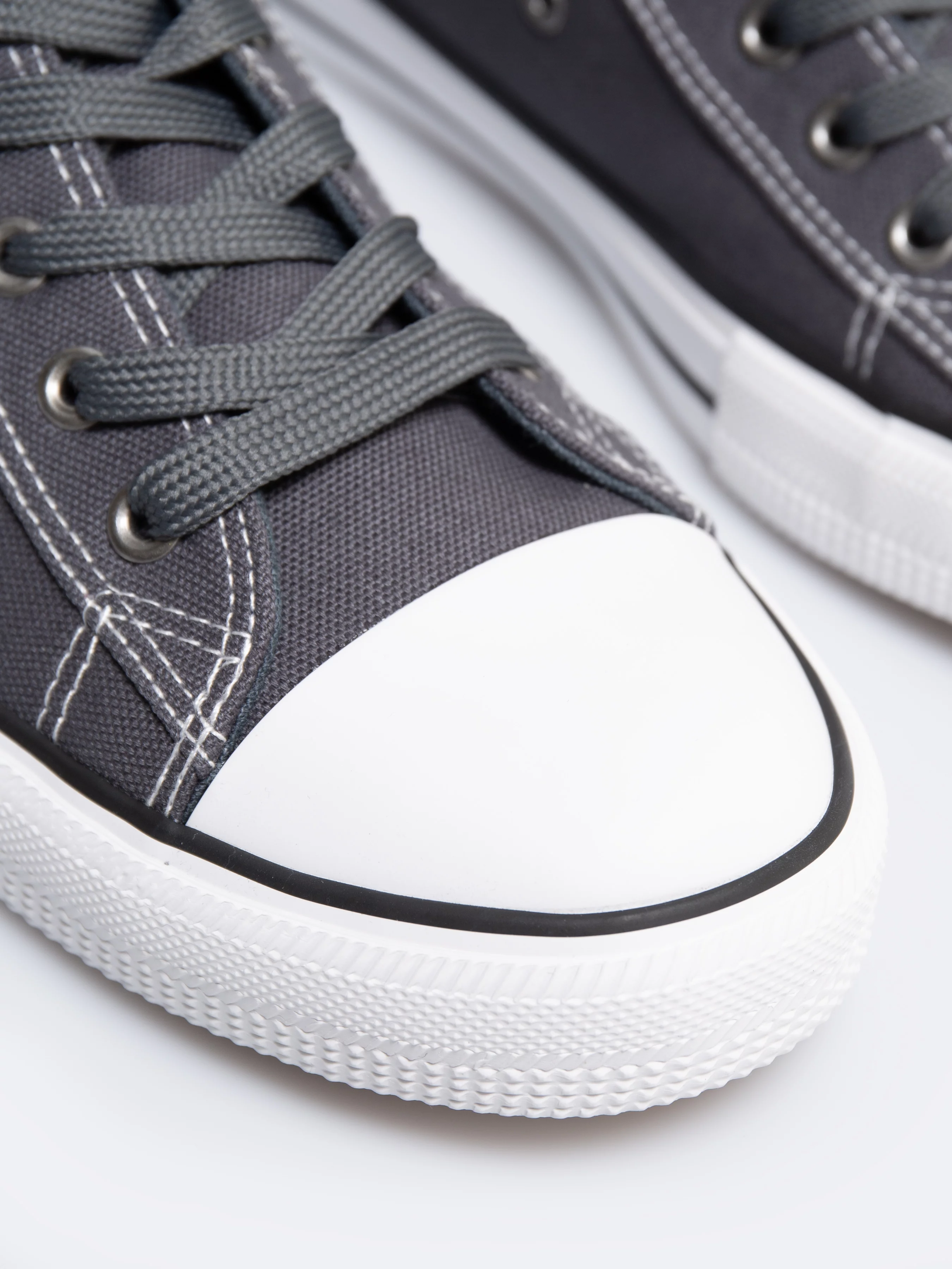 Trampki męskie niskie ciemnoszare RR174307 903