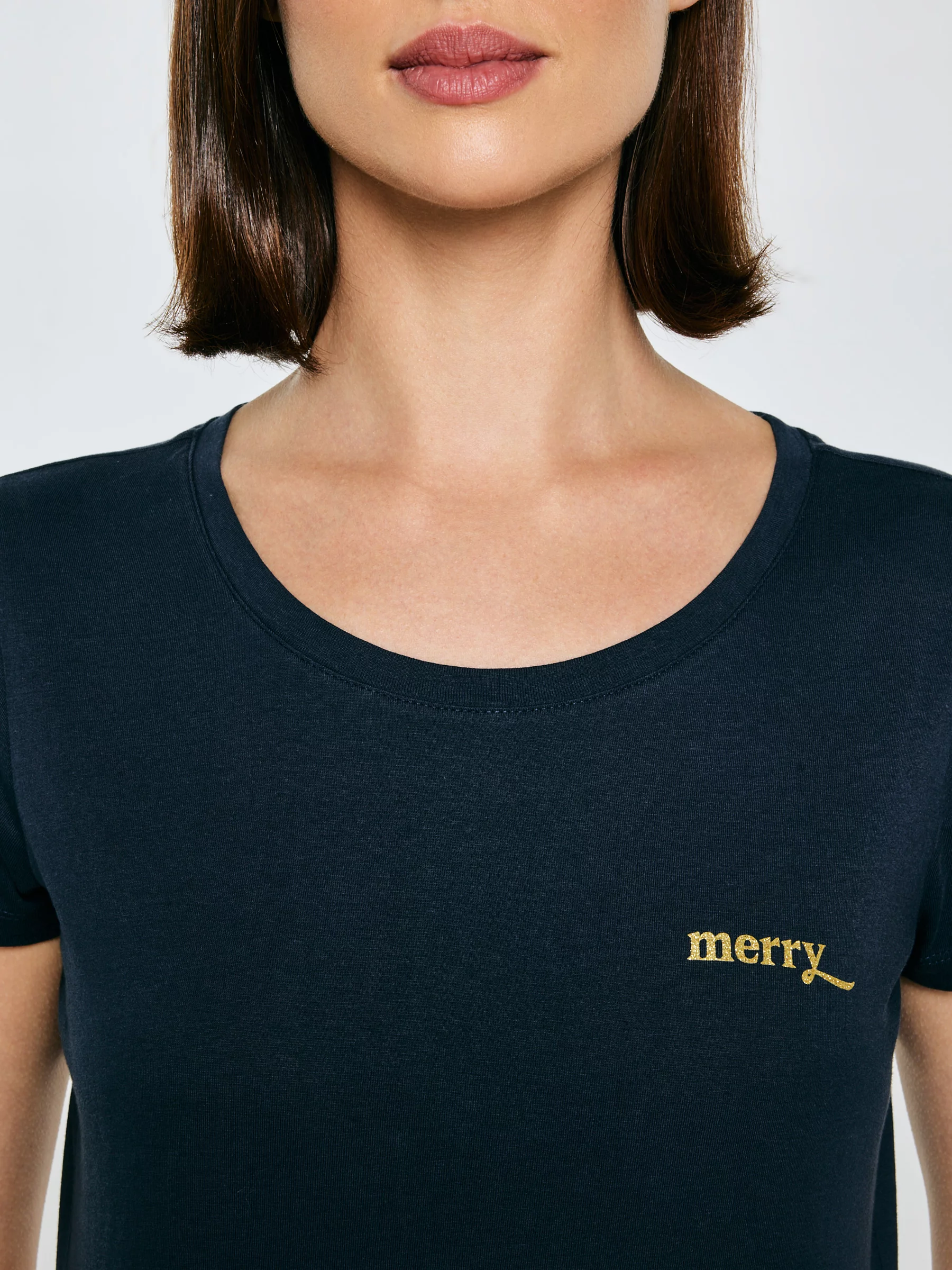 Koszulka damska z brokatowym nadrukiem granatowa Merra 403