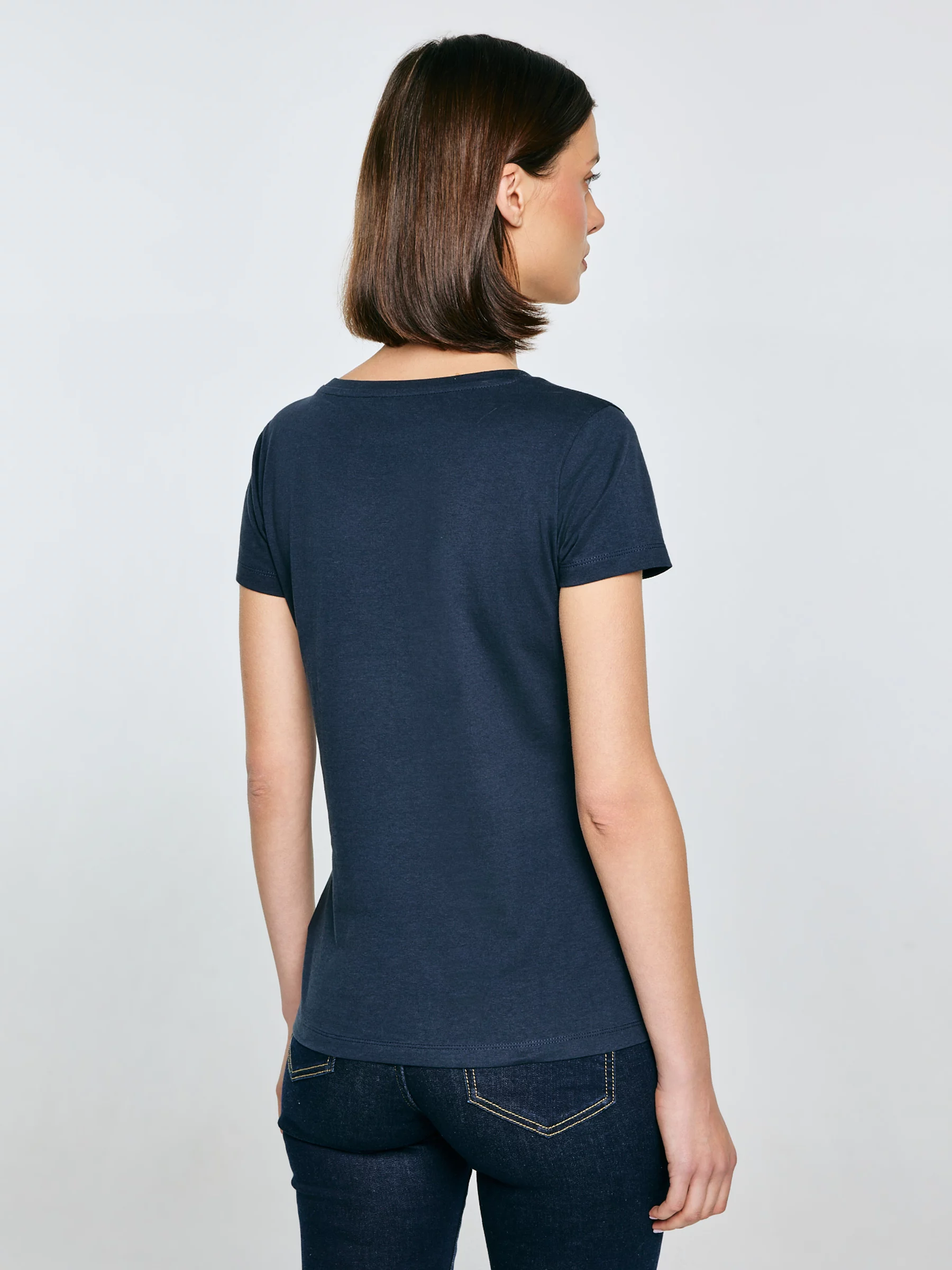 Koszulka damska z brokatowym nadrukiem granatowa Merra 403