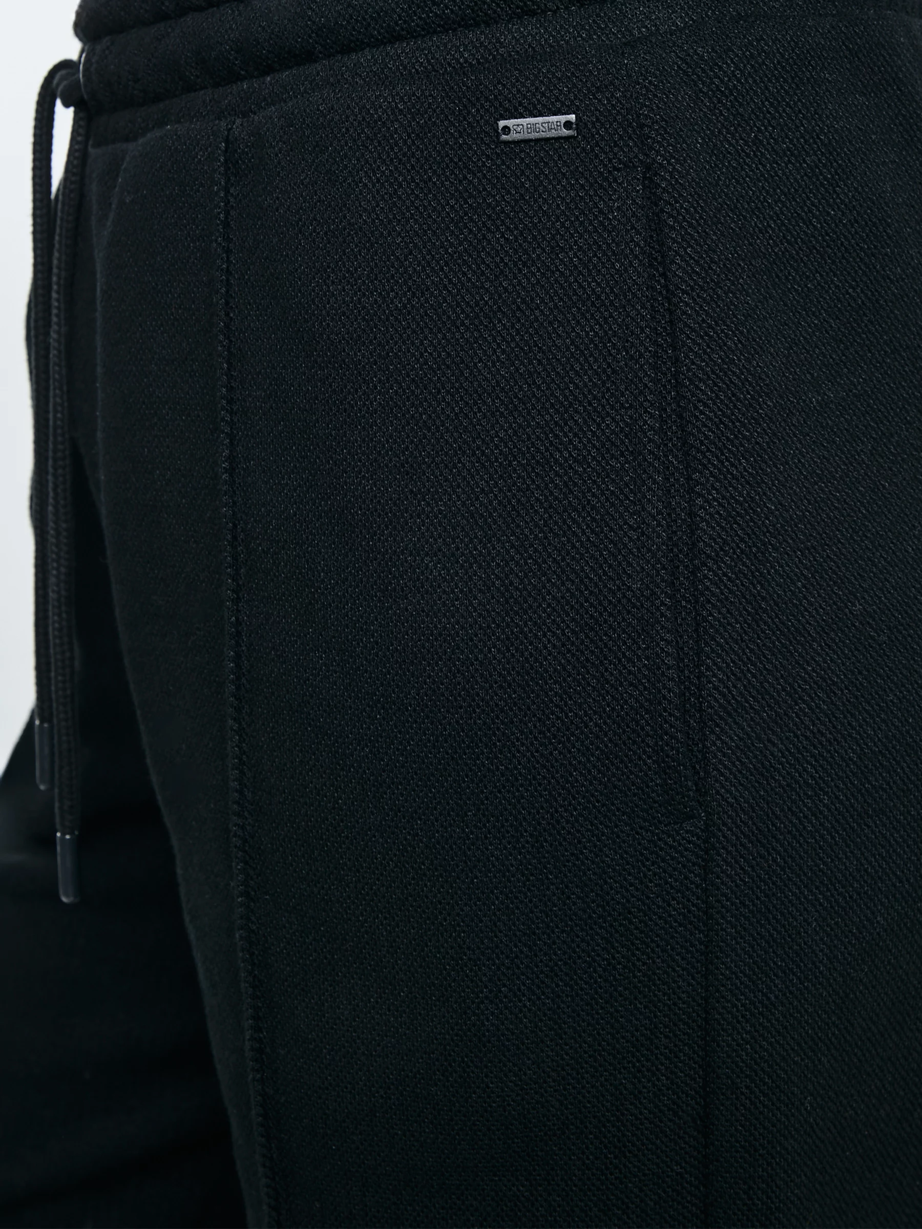 Spodnie damskie dresowe z przeszyciem czarne Pixelinap 906