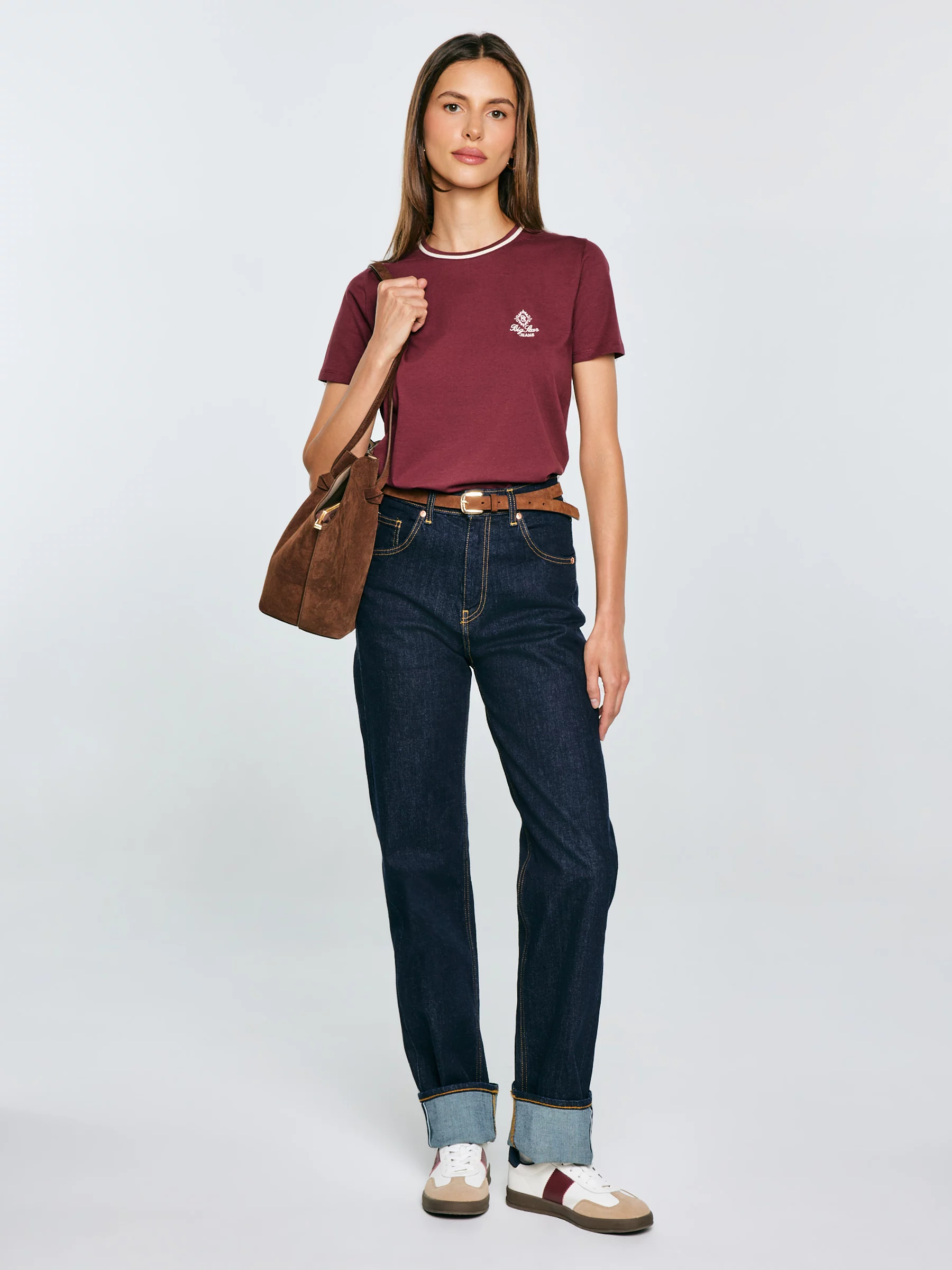 Koszulka damska z haftem na piersi bordowa Lemorse 604