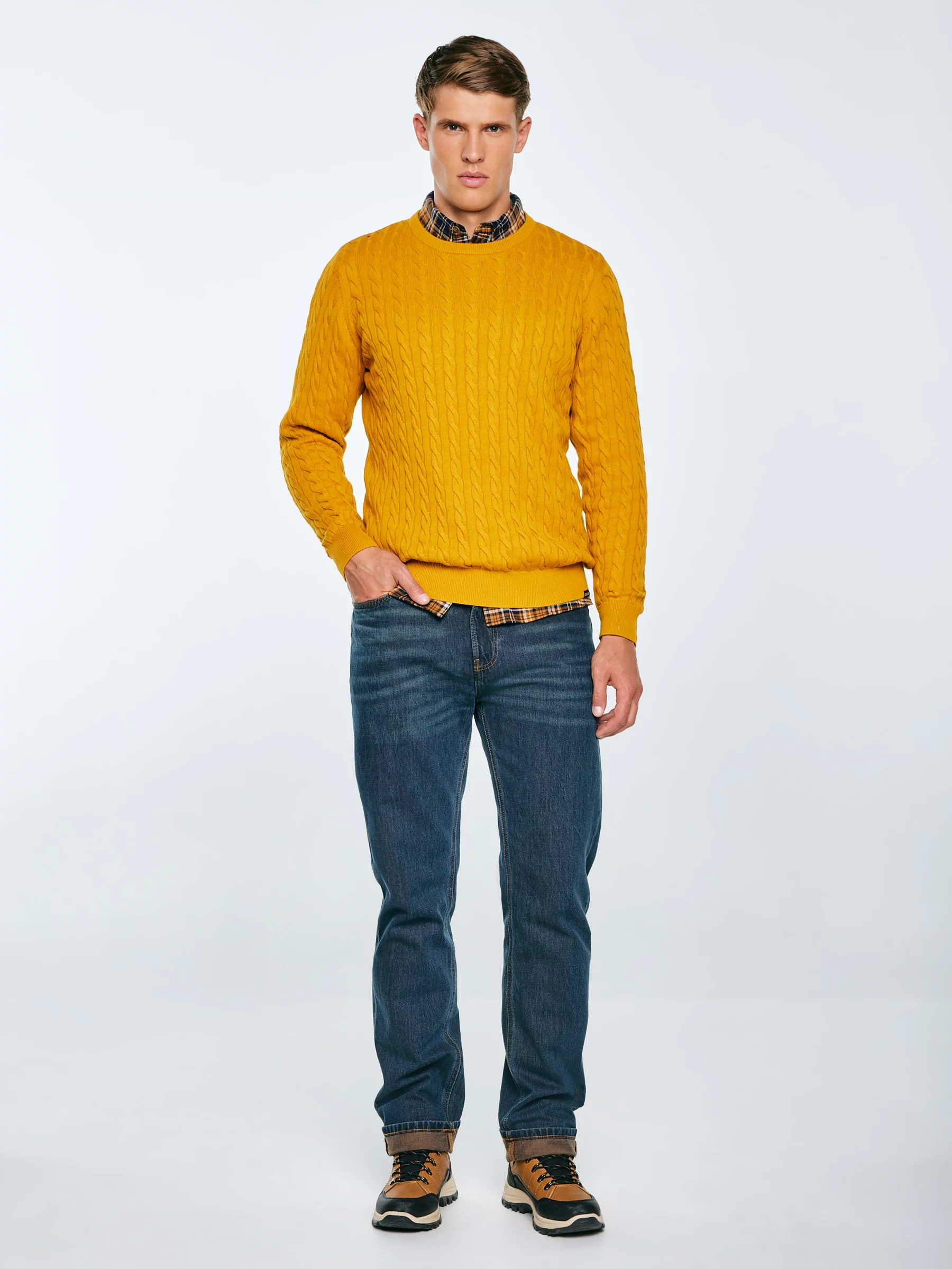 Sweter męski ze splotem warkoczowym żołty Amaris 201