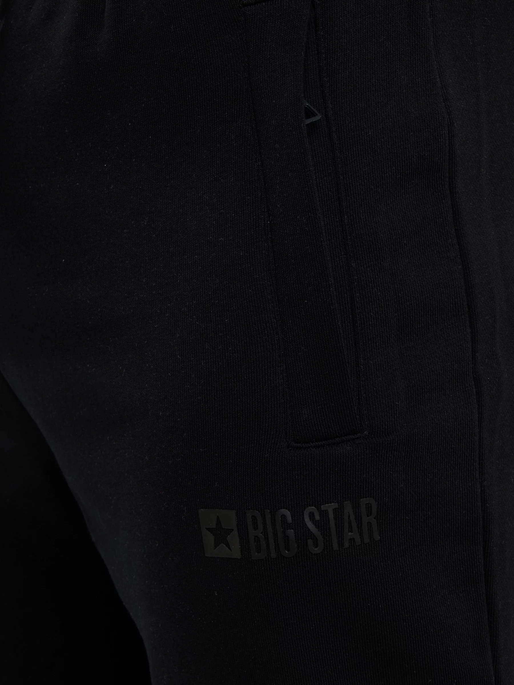 Spodnie męskie dresowe czarne Brutus 906