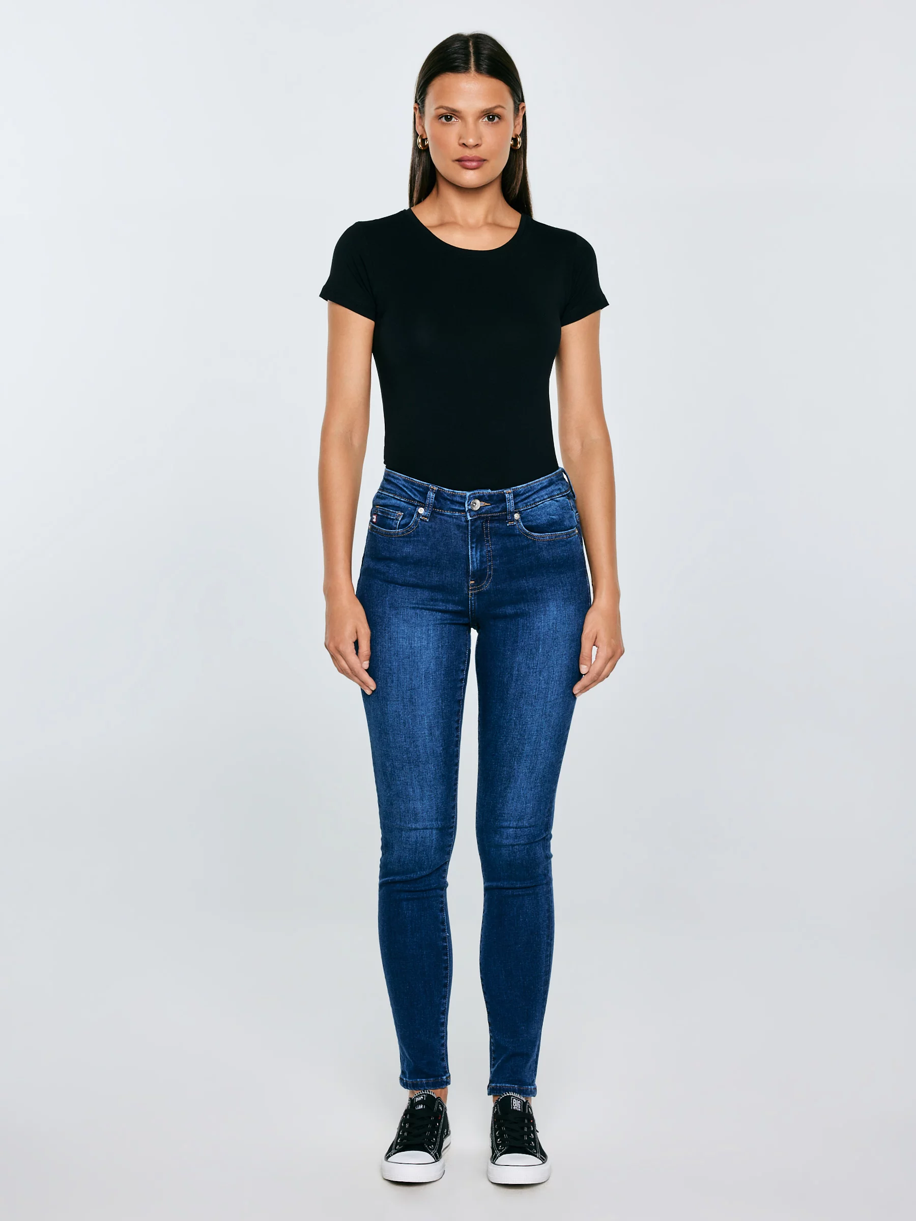 Koszulka damska z bawełny supima czarna Supiclassica 906