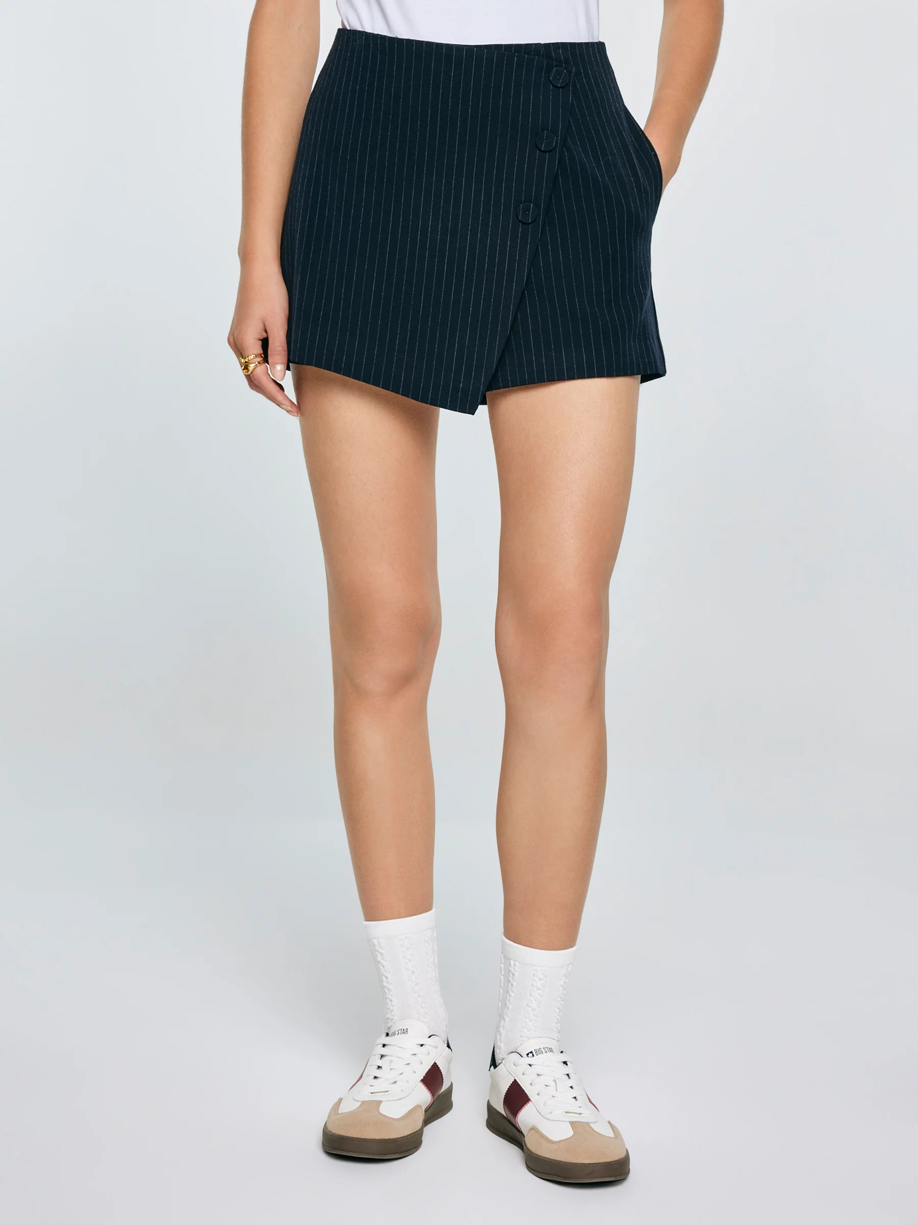 Spódnico-szorty damskie w prążek granatowe Elvi 403