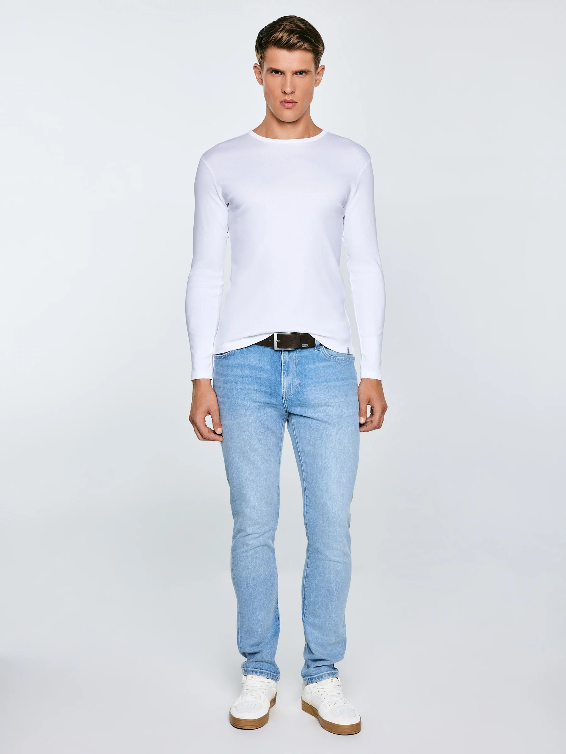 Koszulka męska z długim rękawem biała Classical 101