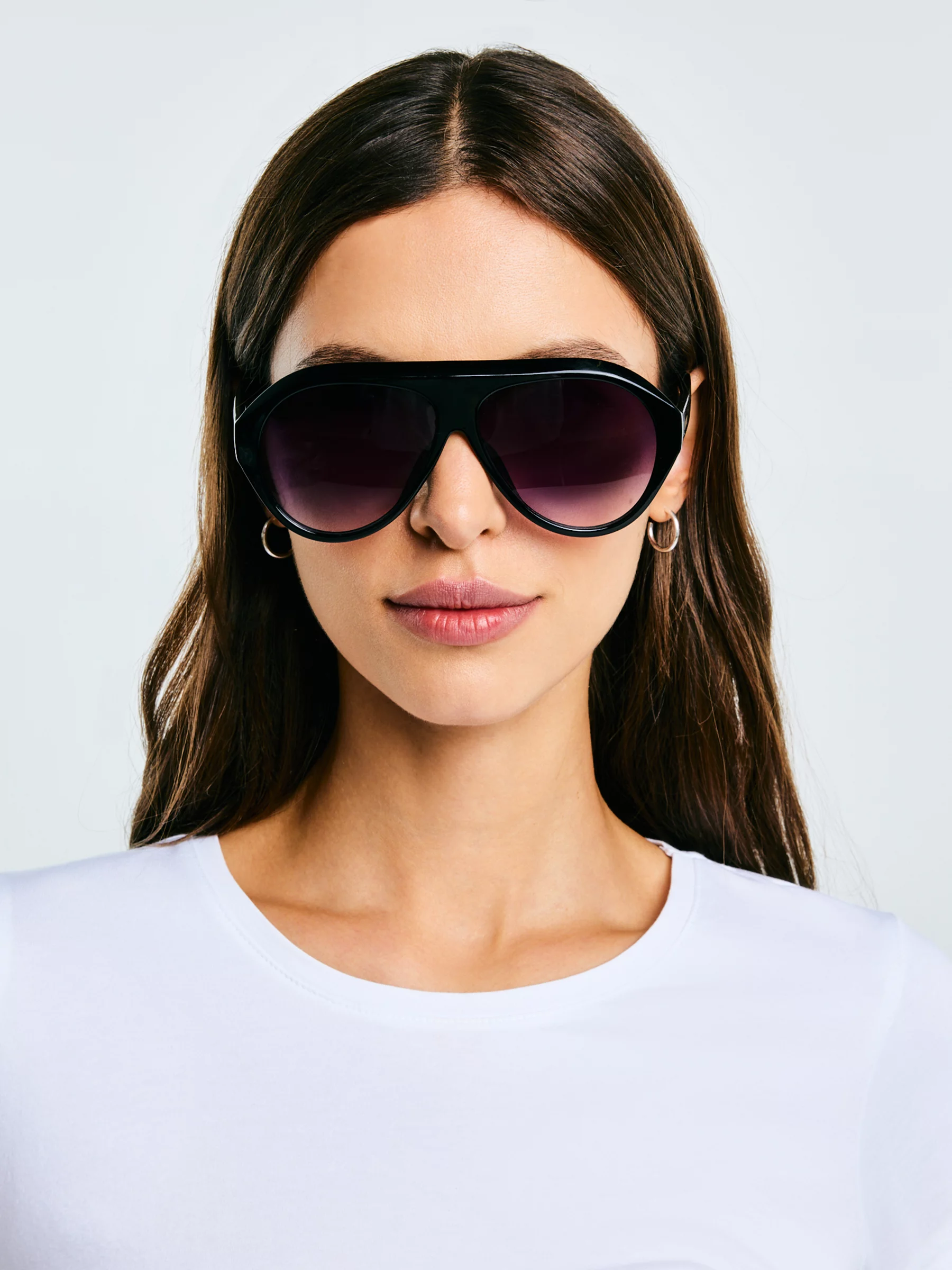 Okulary przeciwsłoneczne czarne Aradi 906