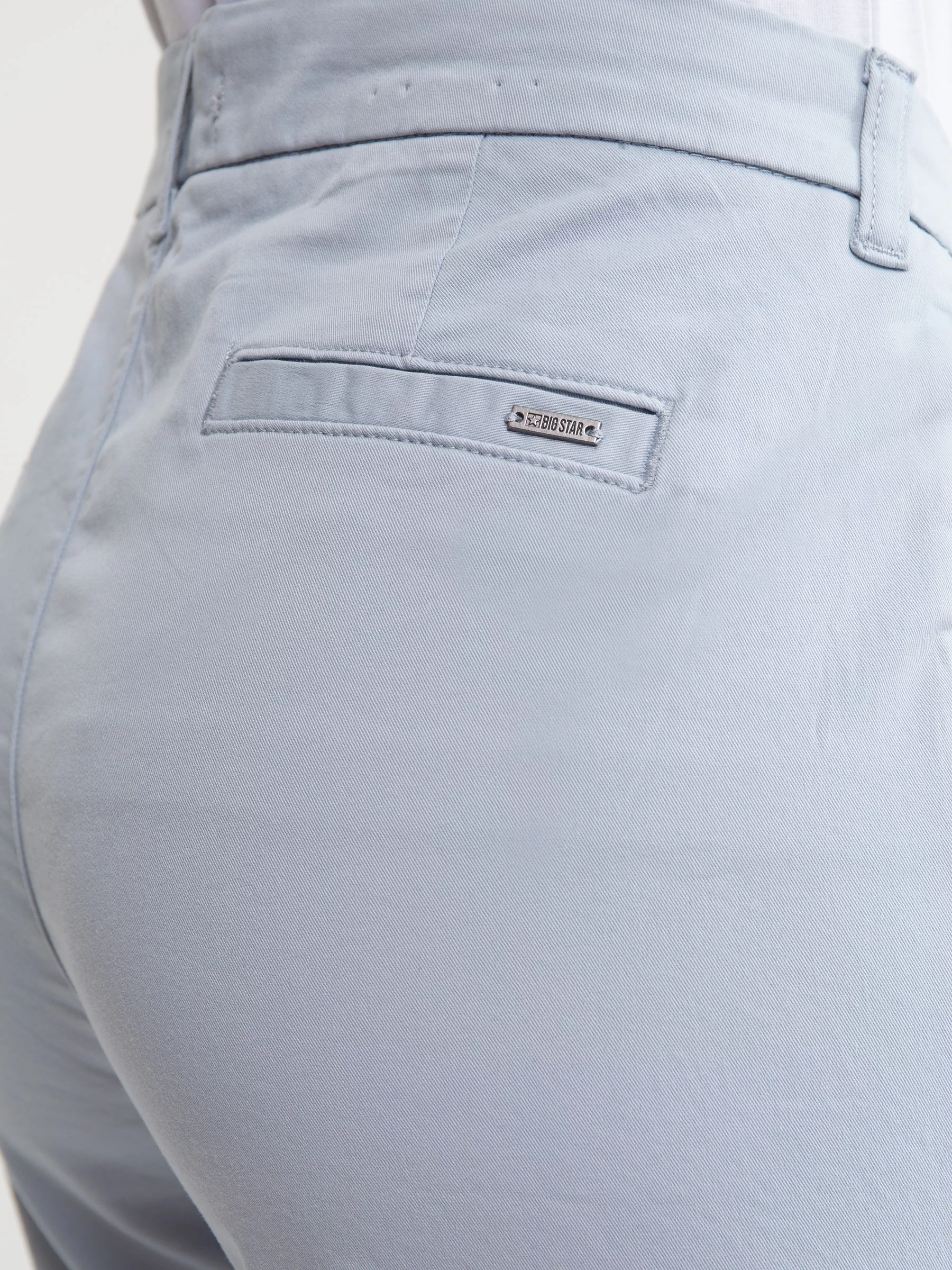 Spodnie damskie chinosy slim niebieskie Riana 400