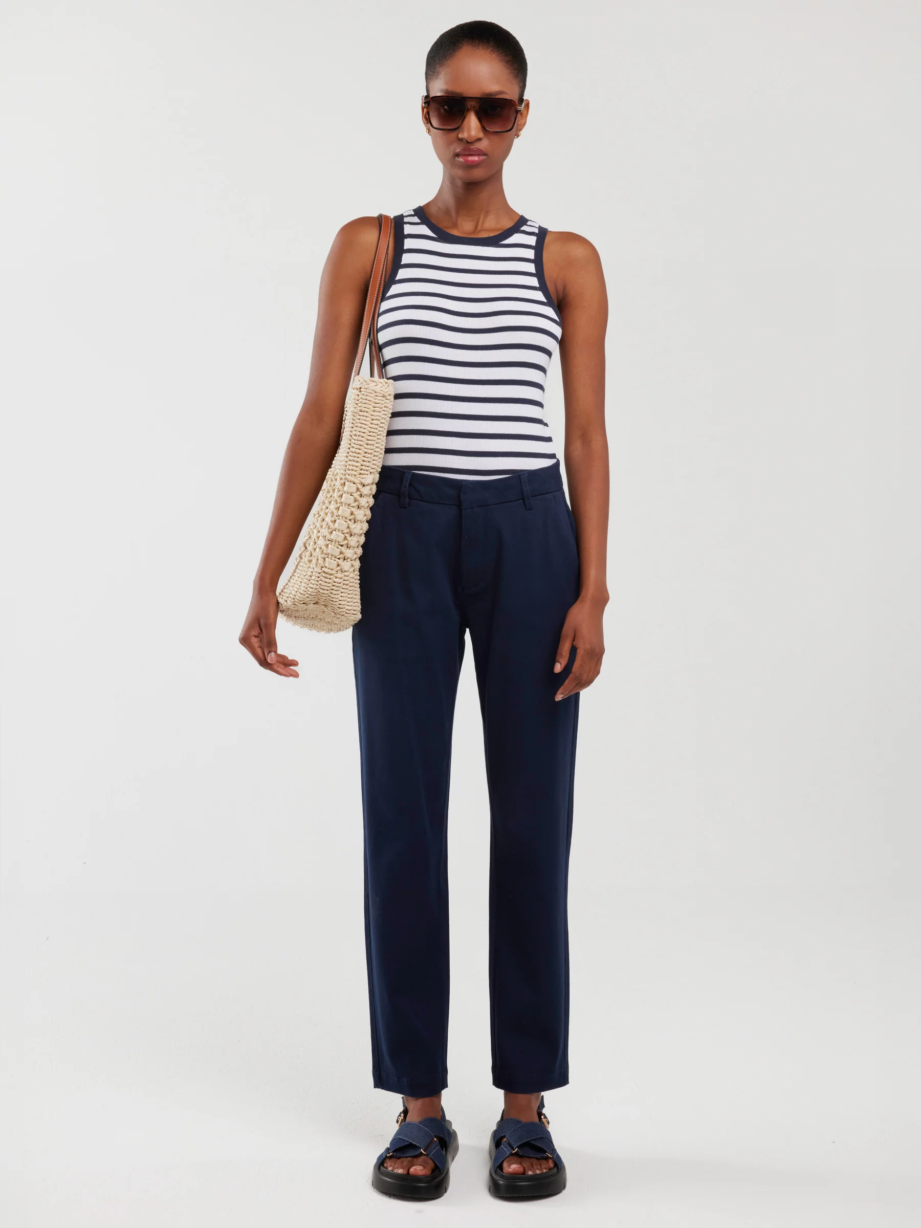 Spodnie damskie chinosy granatowe Danasi 403