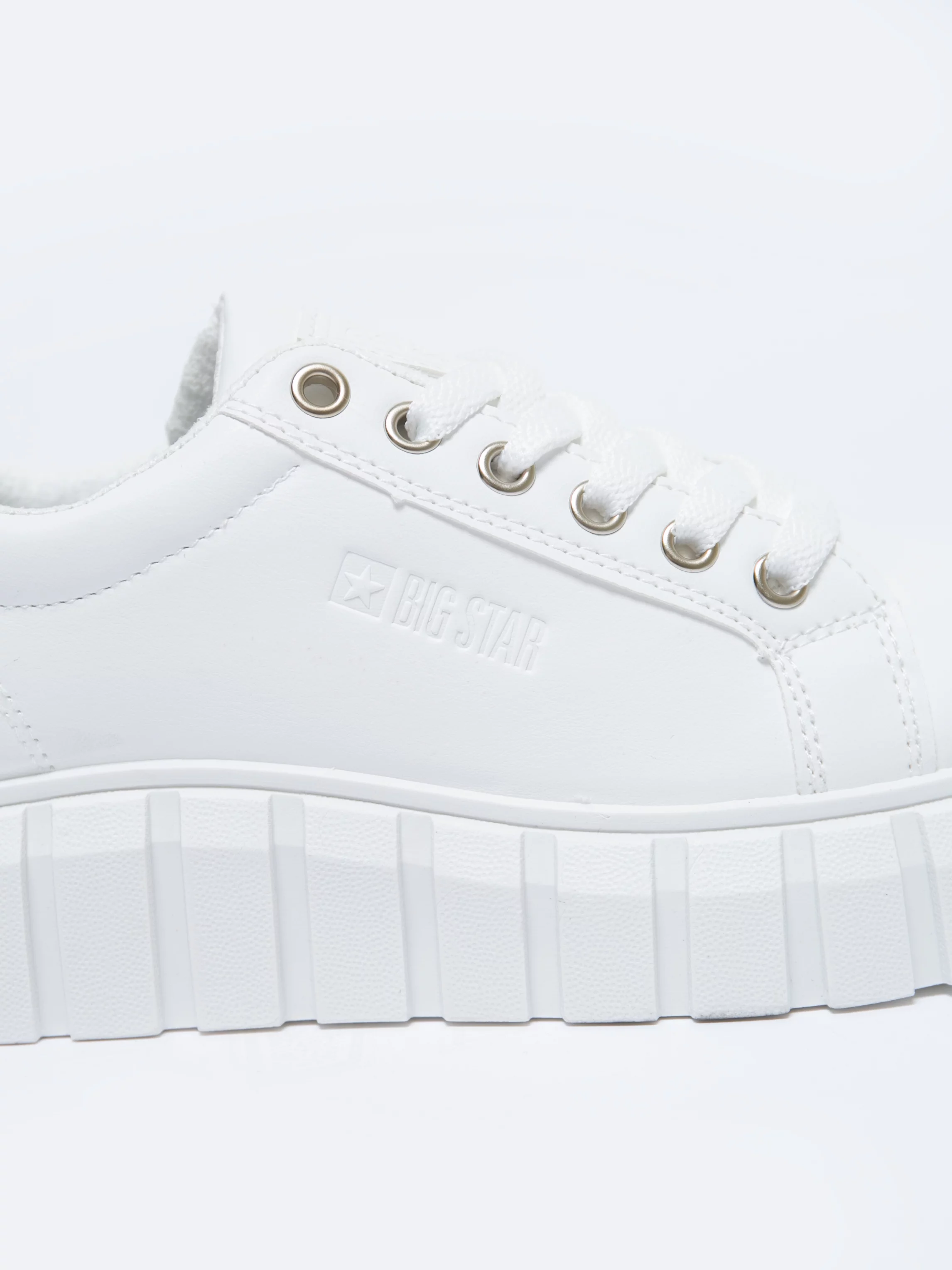 Sneakersy damskie białe MM274616 101