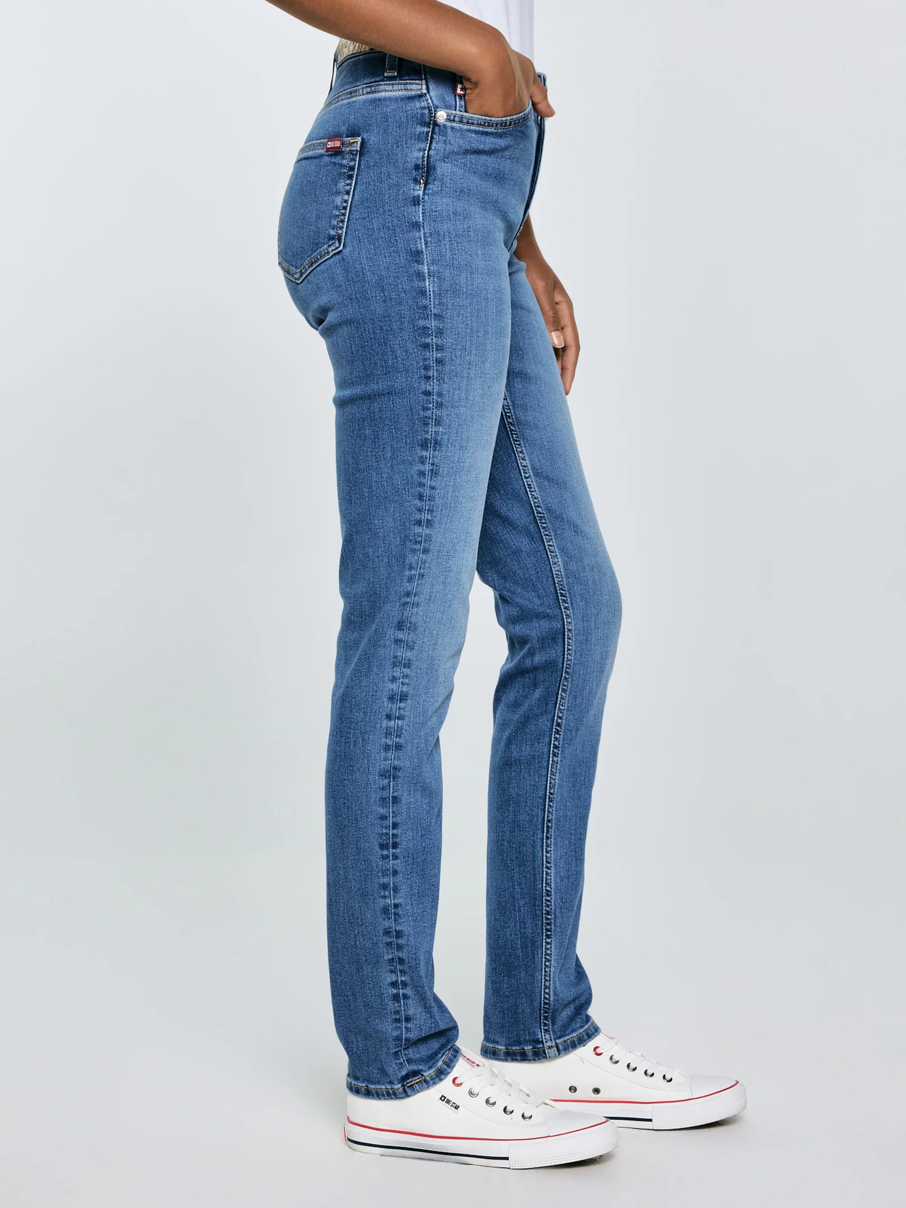 Jeansy damskie z wysokim stanem niebieskie Katrina High Waist 311