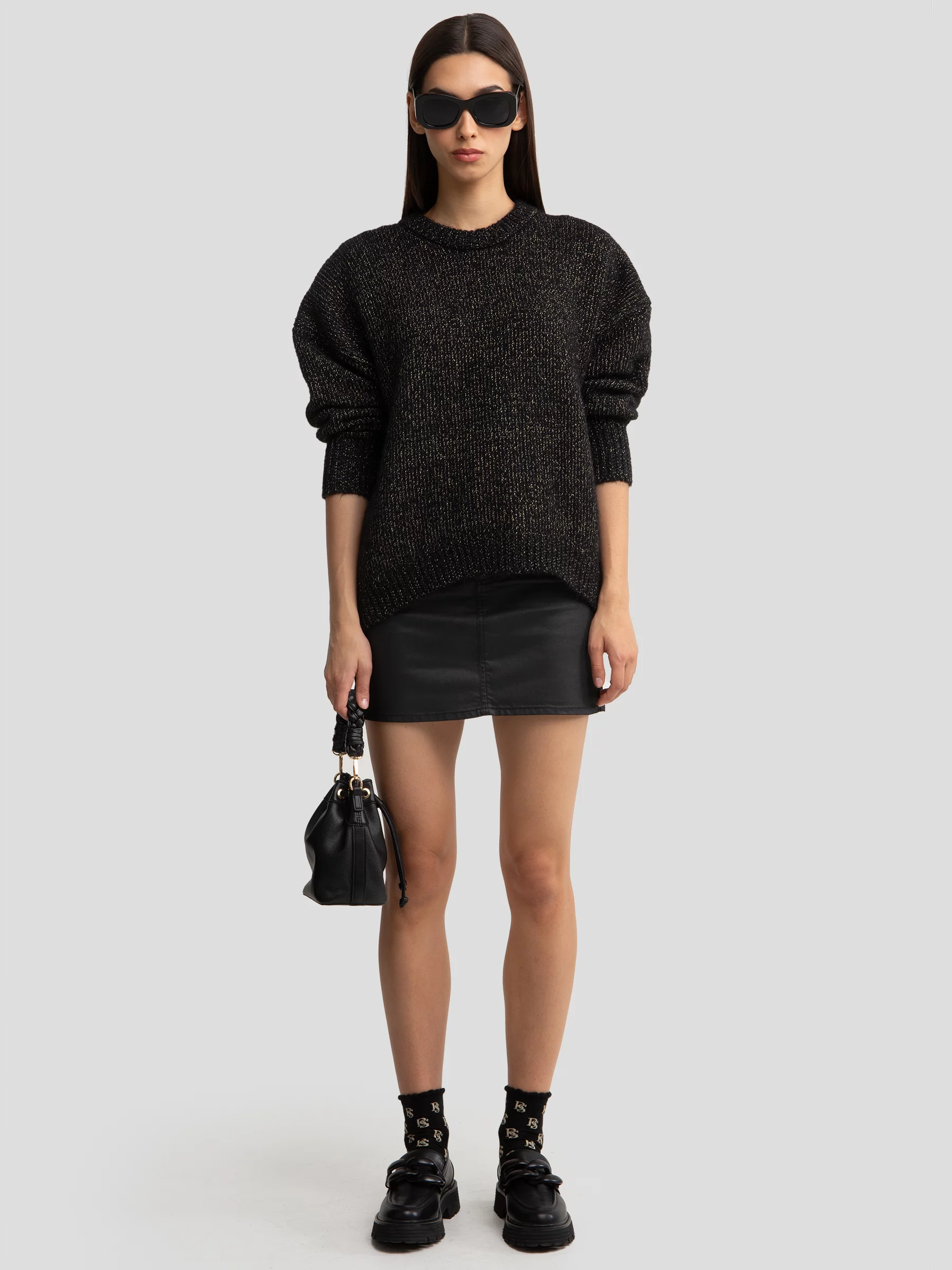 Sweter damski oversize z dodatkiem wełny czarny Mayamessa 906