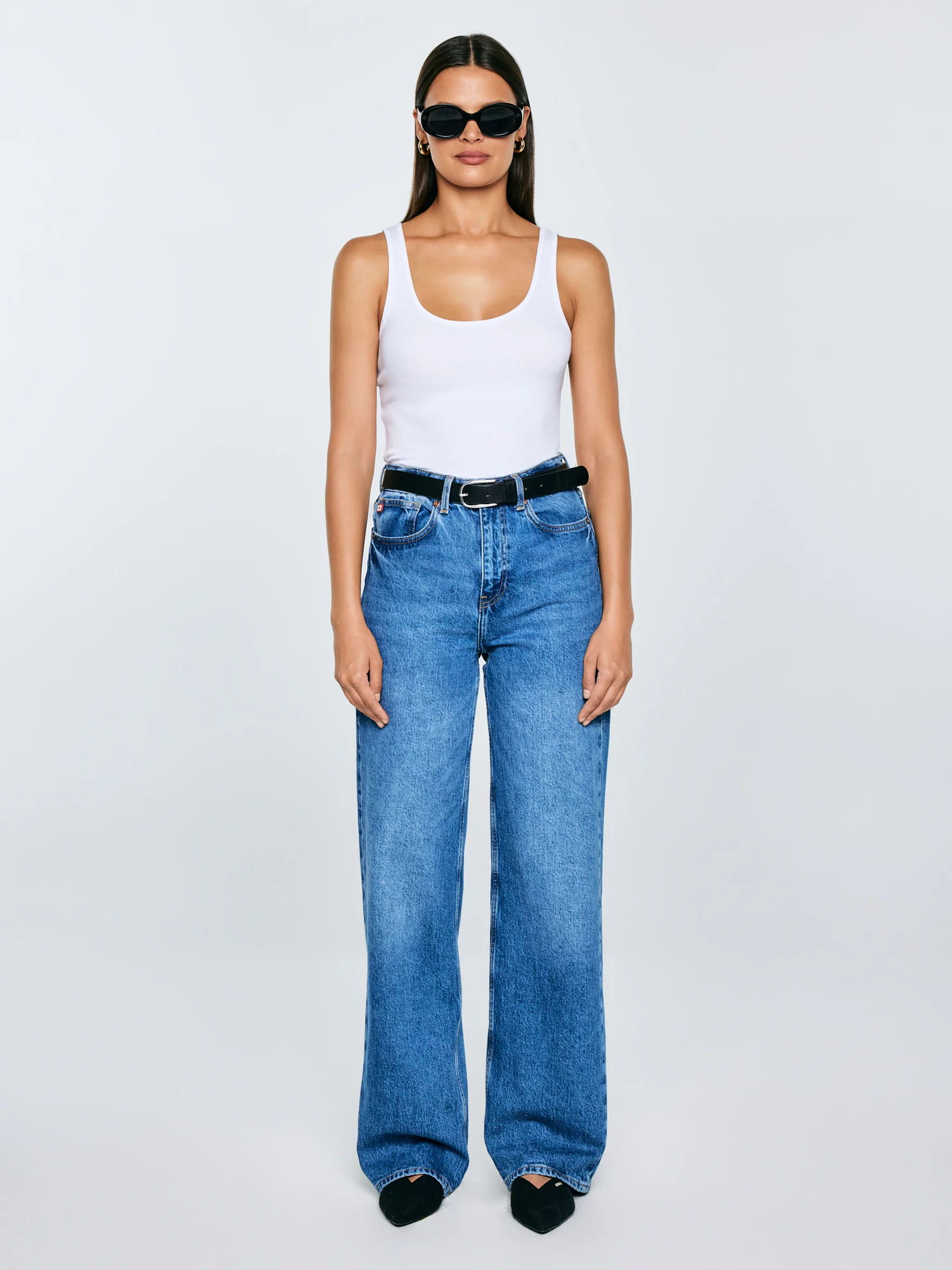 Koszulka damska na ramiączkach biała Alena 101