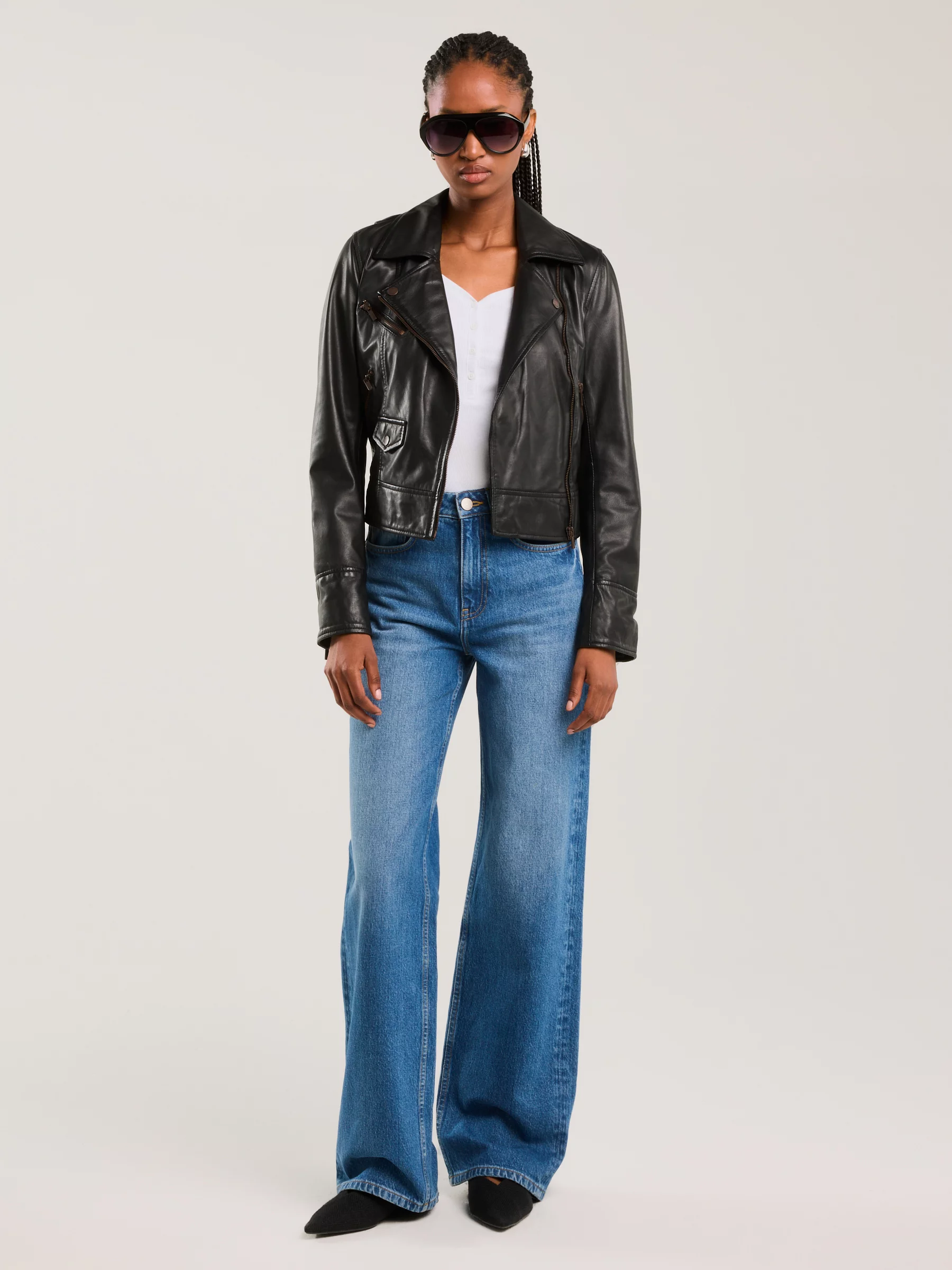 Bluzka damska z prążkowanej dzianiny biała Nathalie 101