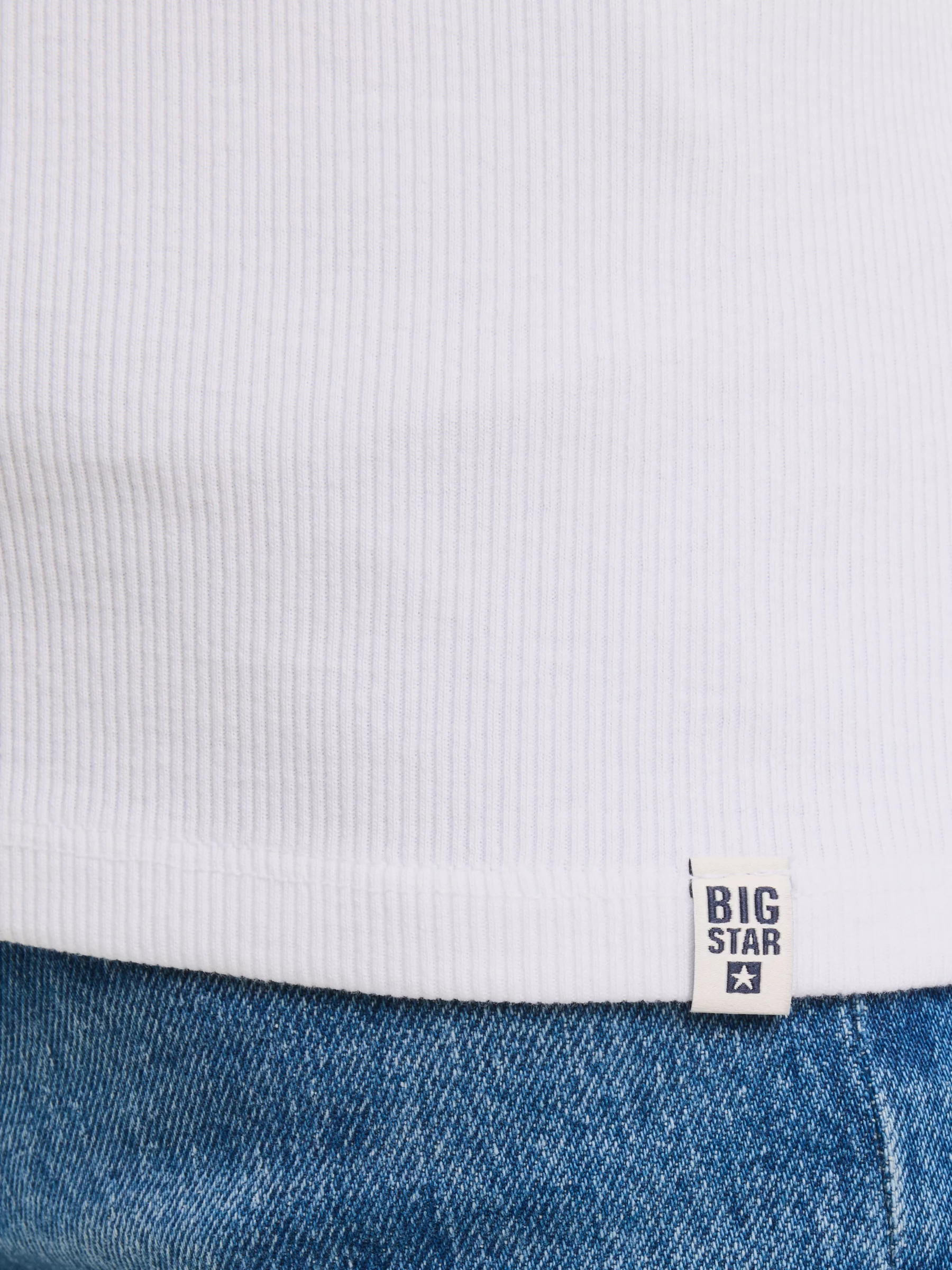 Bluzka damska z prążkowanej dzianiny biała Nathalie 101