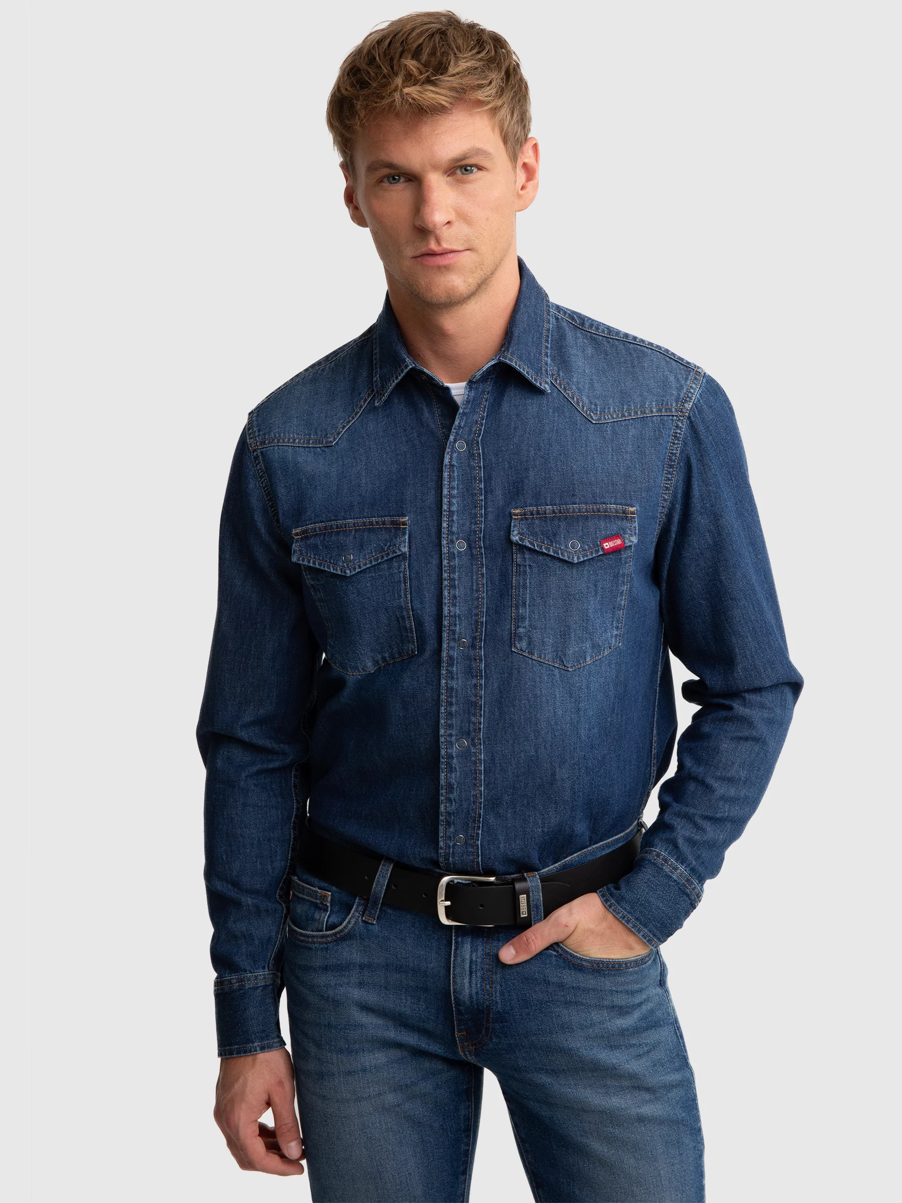 Koszula męska jeansowa granatowa Chuck 577