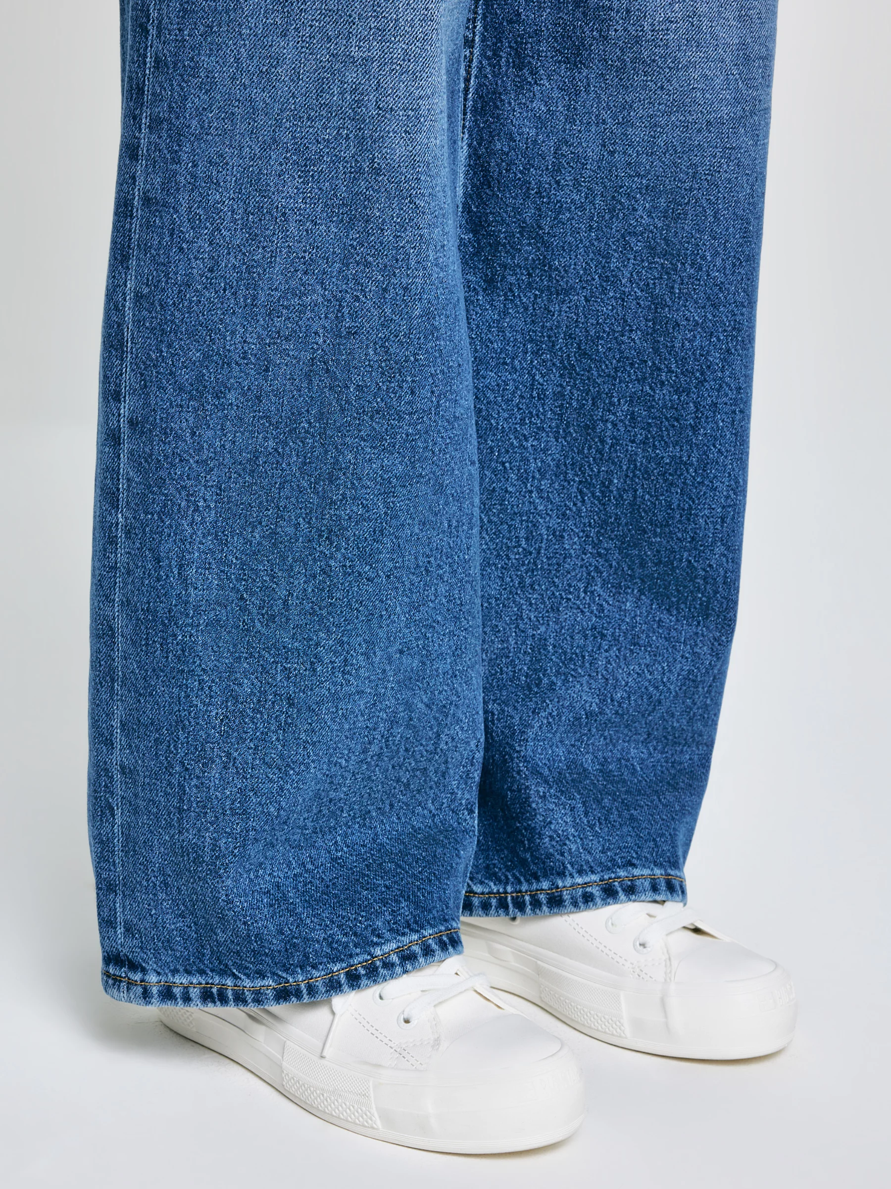 Trampki damskie białe NN274853 101