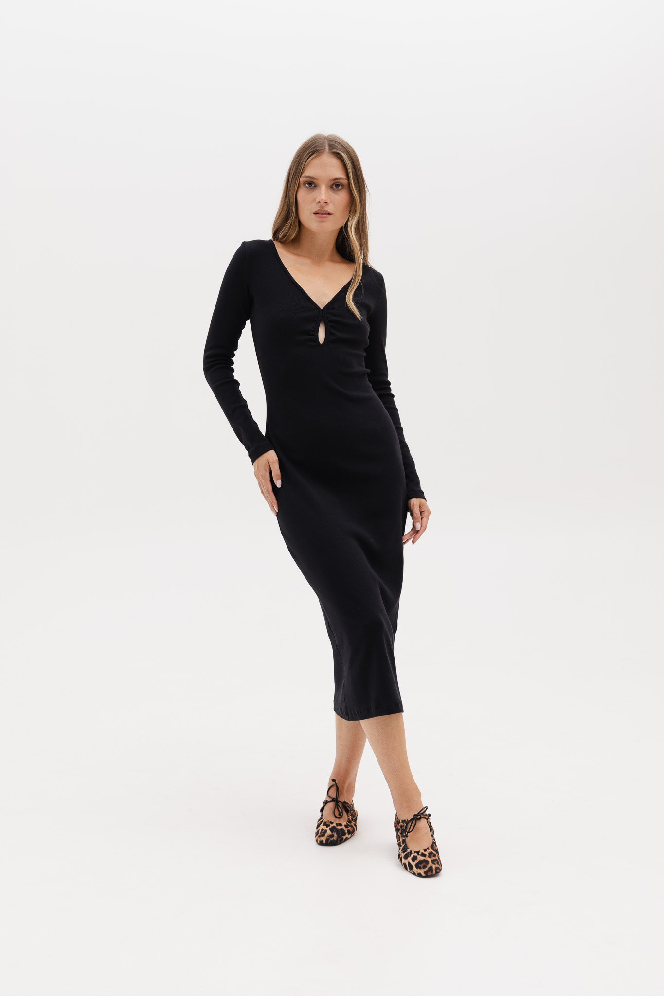 SUKIENKA GWEN CZARNA S - Flawless