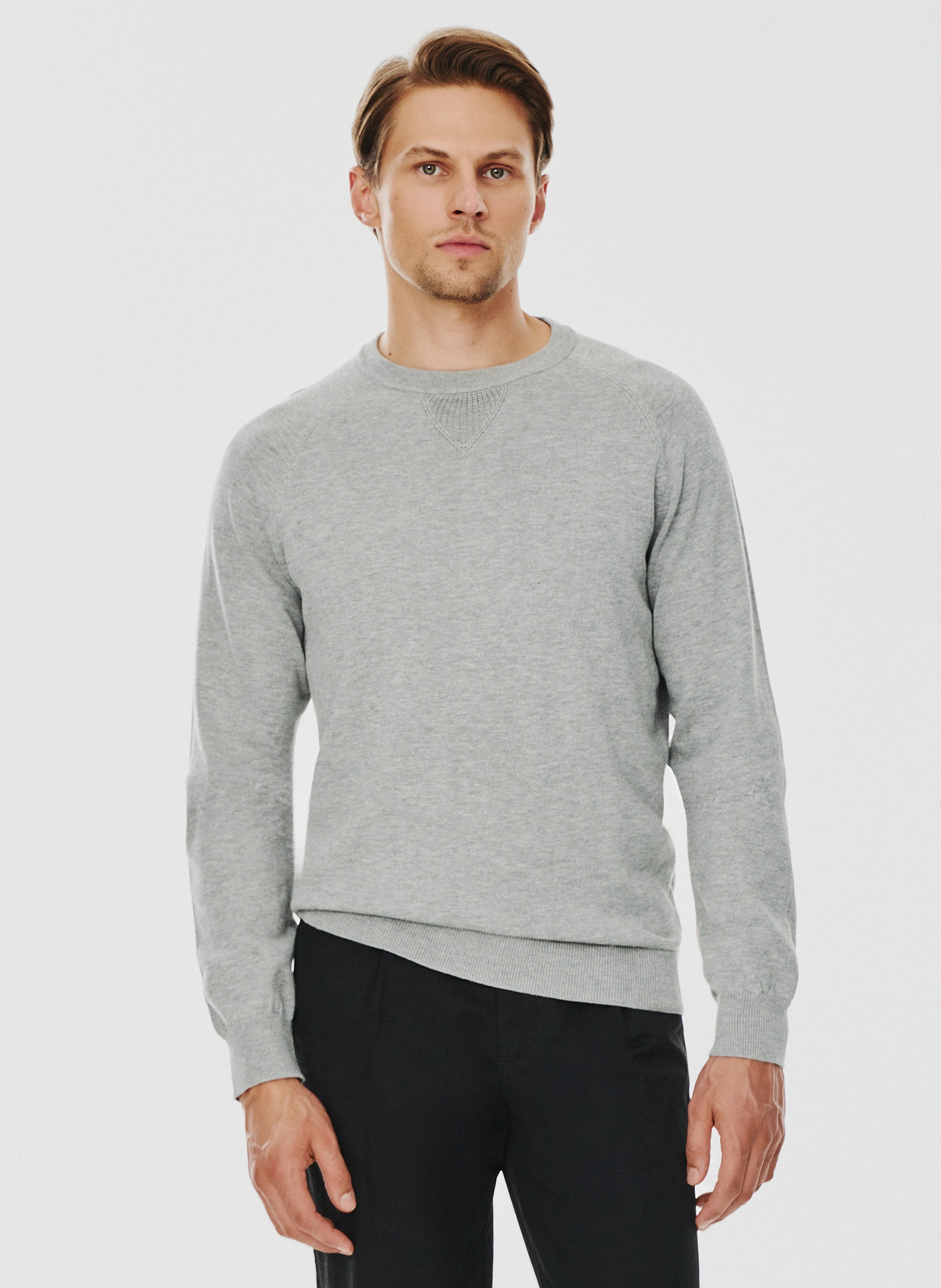 Jasnoszary sweter męski - Pako Lorente