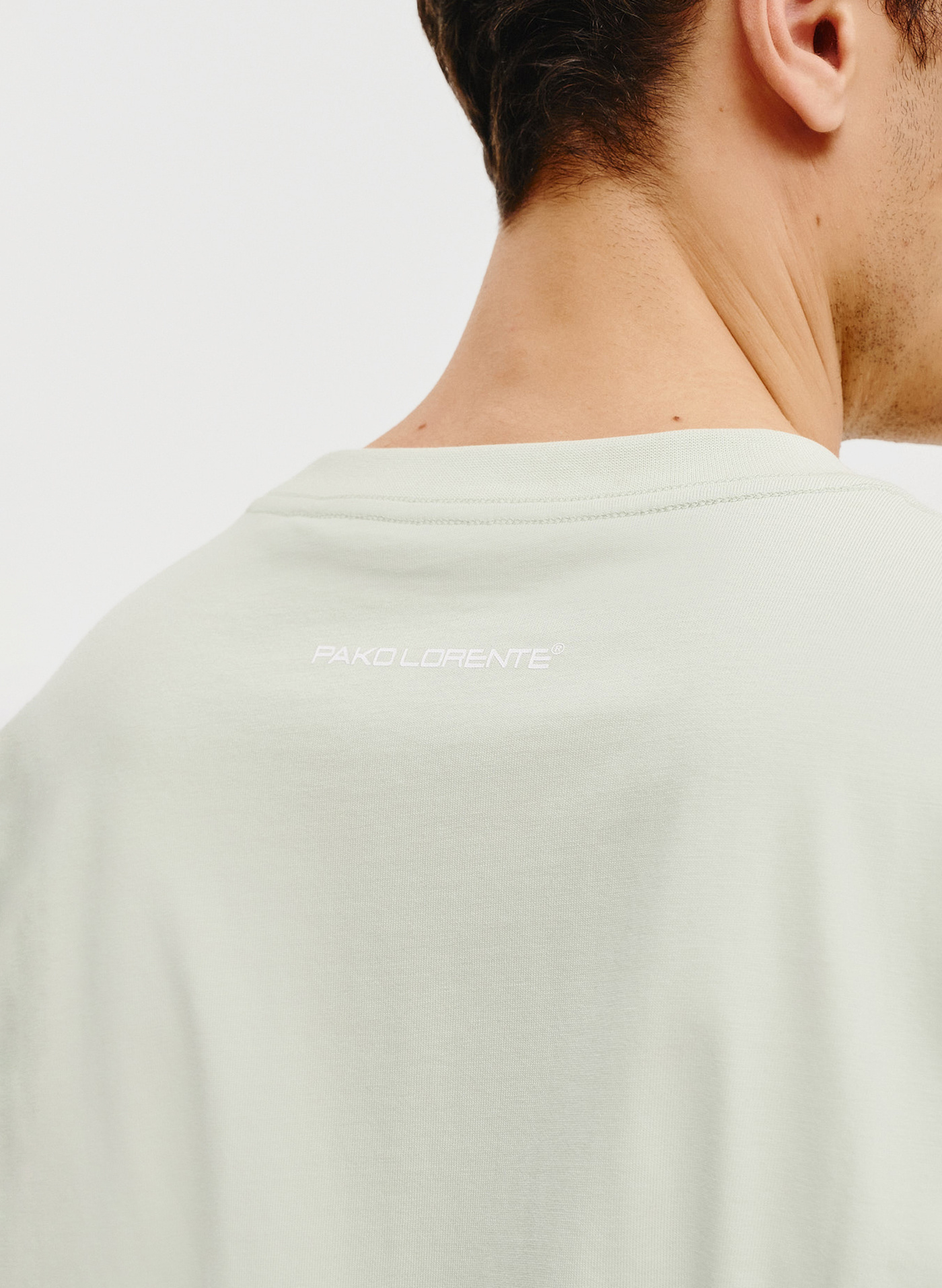 Oliwkowy t-shirt oversize - Pako Lorente