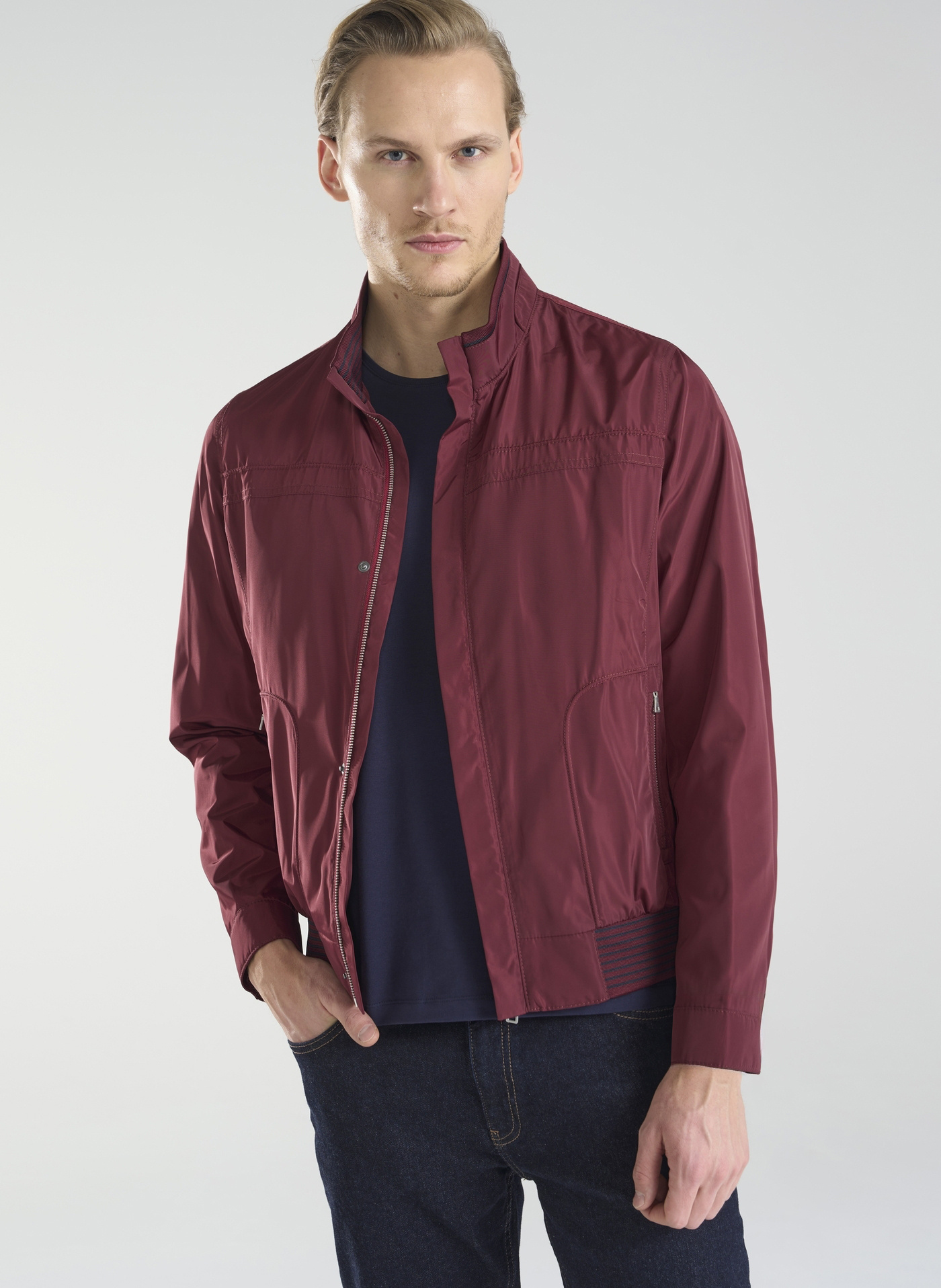 Czerwona krótka kurtka męska P24SF-5X-001-W-0 - Pako Lorente - Pako Lorente