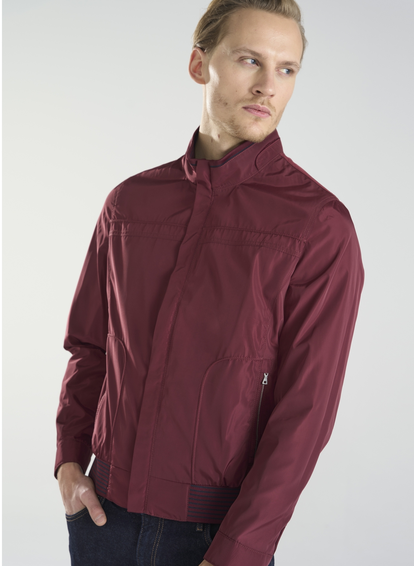 Czerwona krótka kurtka męska P24SF-5X-001-W-0 - Pako Lorente - Pako Lorente