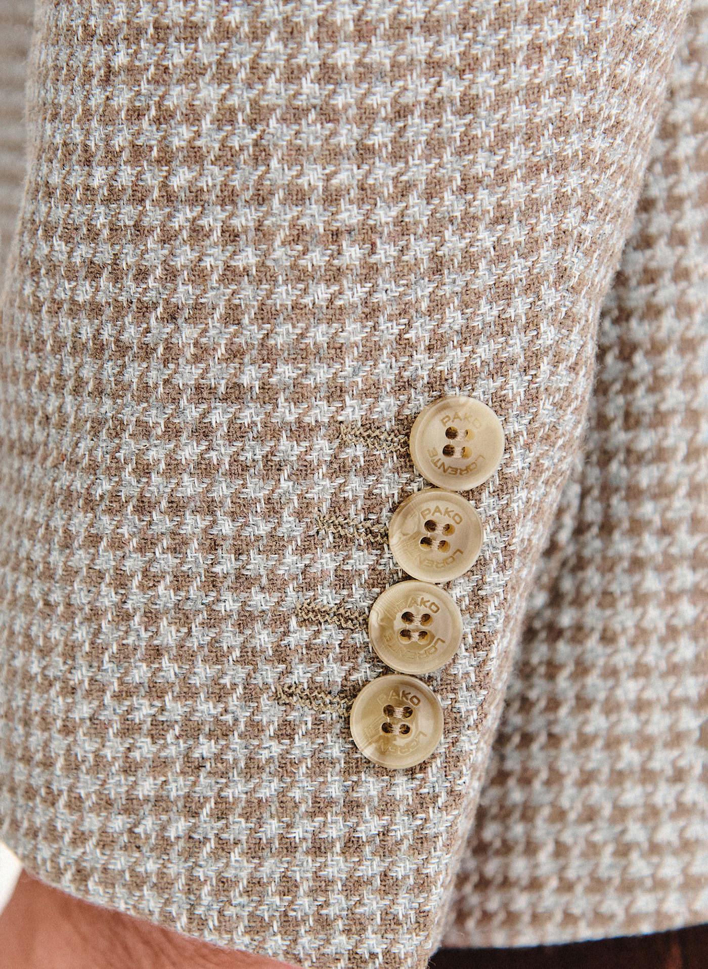 PAKO LORENTE - Jasnobrązowa marynarka w drobną kartkę - Pako Lorente