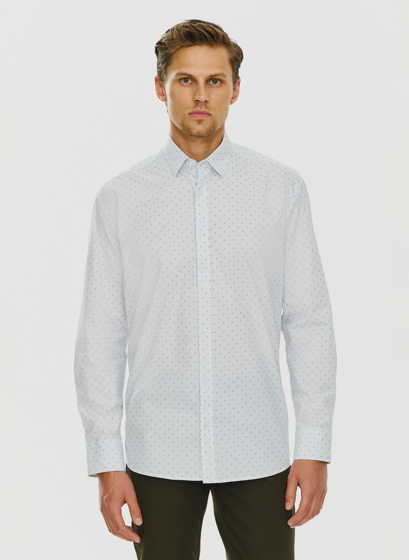 Koszula w kropki o kroju Regular P24SF-1X-004-B-R - Pako Lorente - Pako Lorente