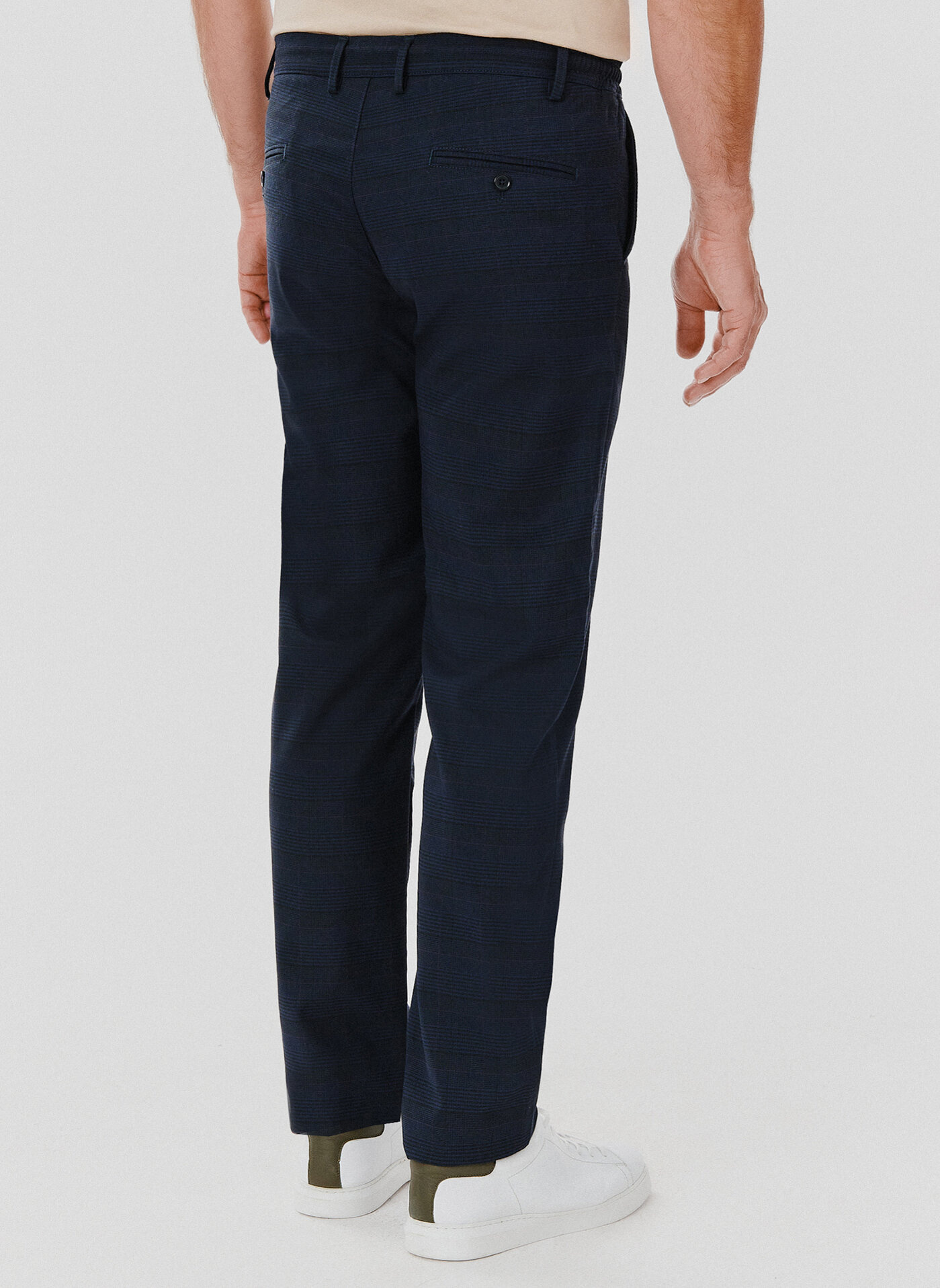 Męskie spodnie w kolorze granatowym w kratę - Pako Lorente