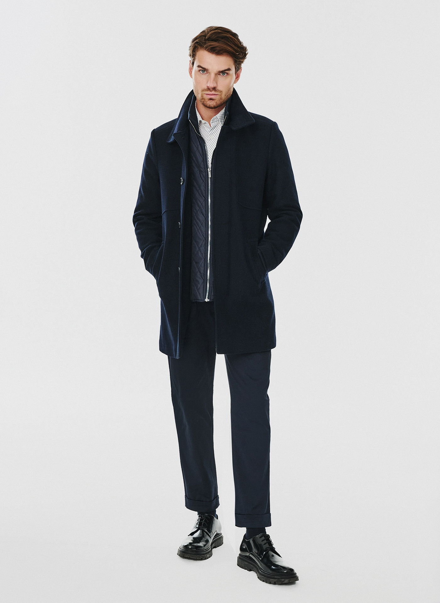 Wełniany płaszcz męski w kolorze granatowym - Pako Lorente
