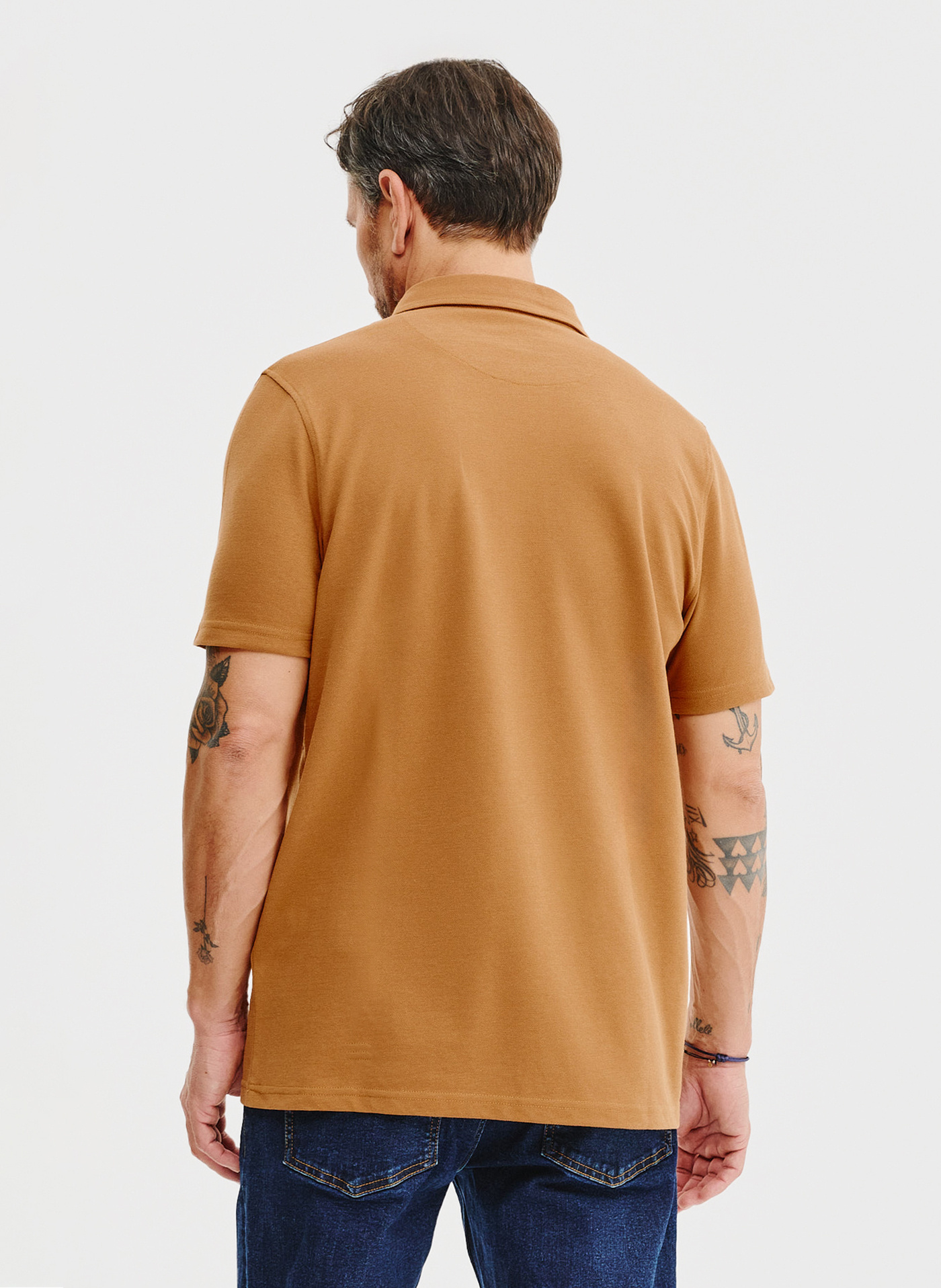 Męski t-shirt polo w kolorze beżowym - Pako Lorente