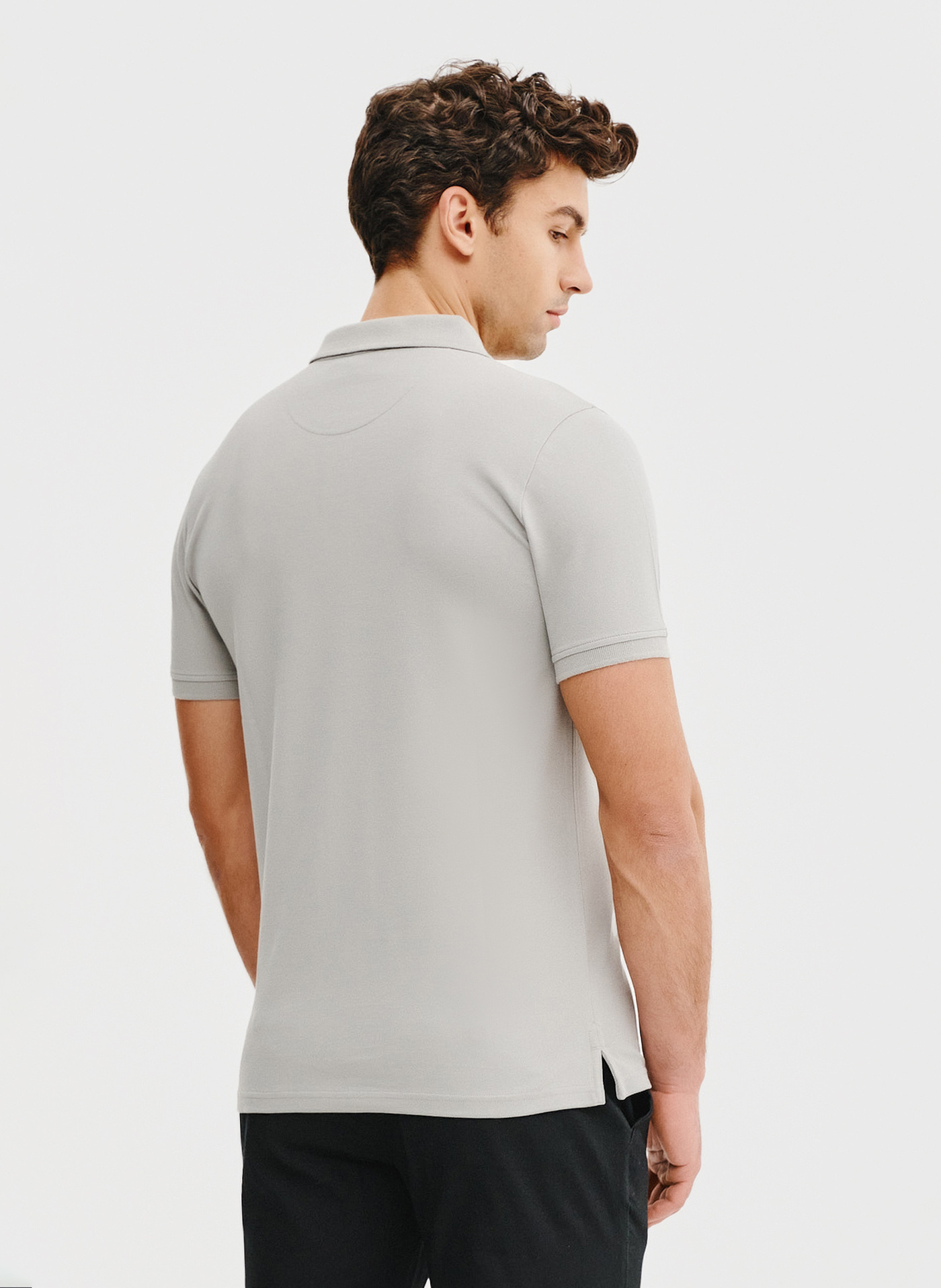 Gładki t-shirt polo w szarym kolorze - Pako Lorente